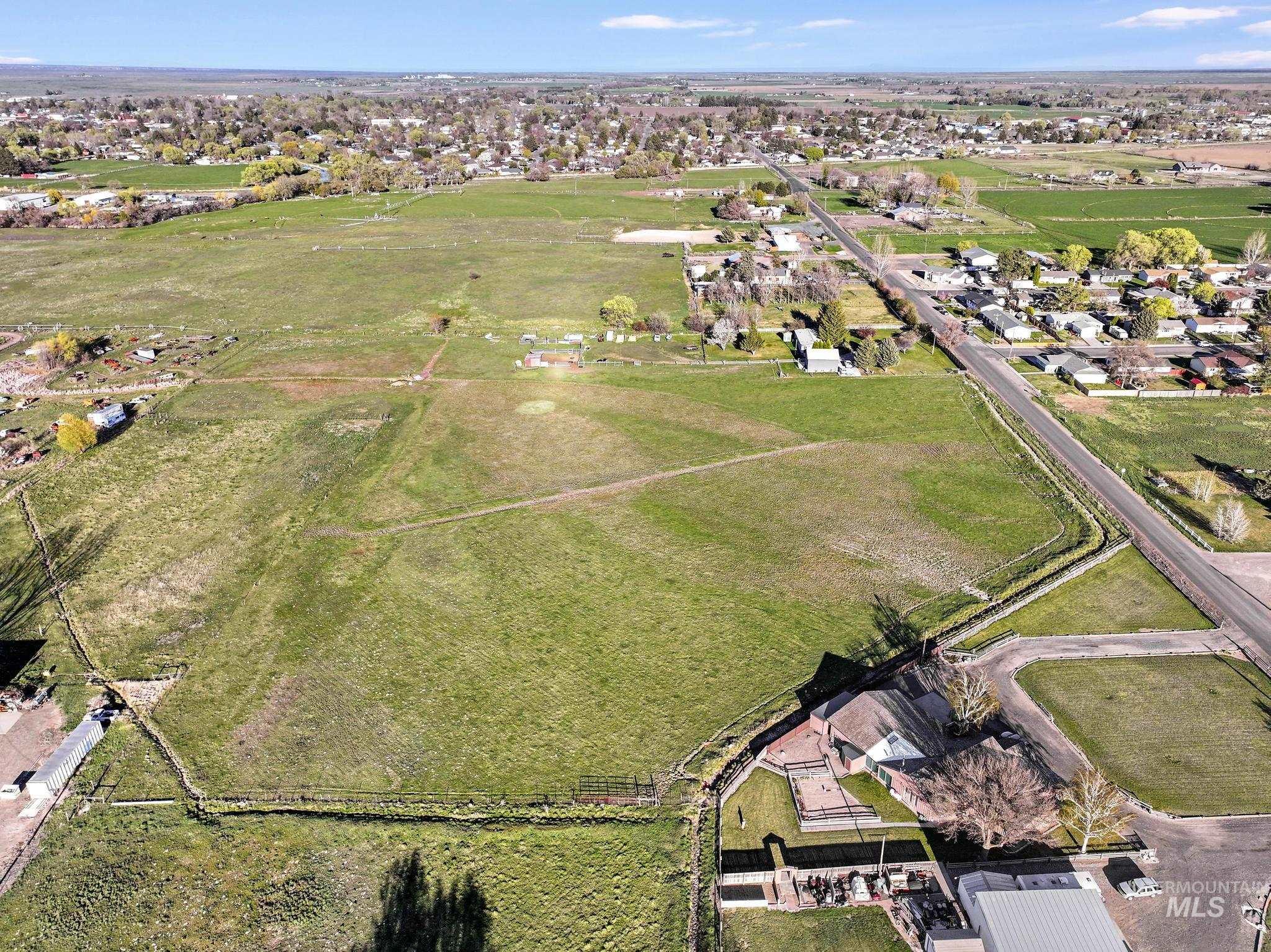Parcel 1 14th Avenue West, Gooding, Idaho 83330, Land For Sale, Price $199,900, 98981328