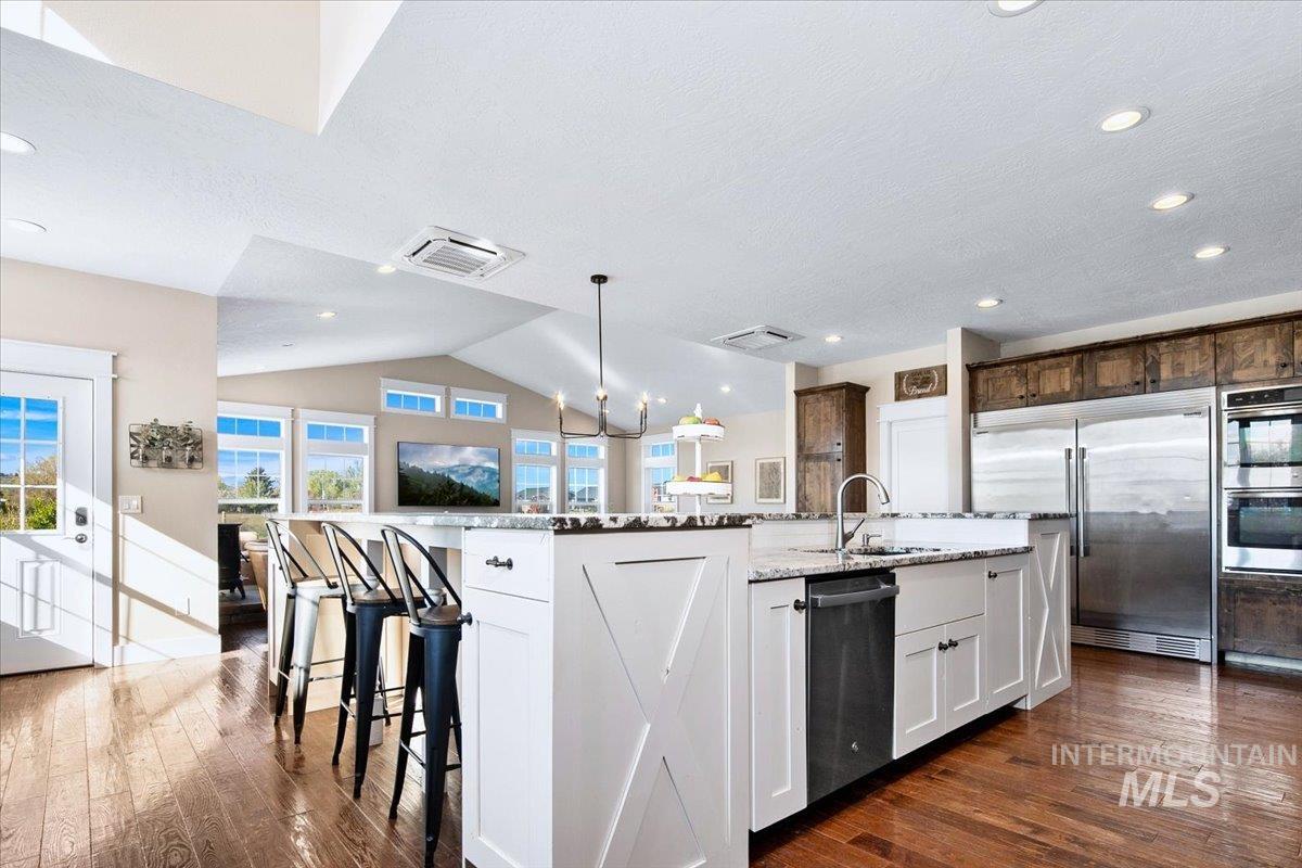 10922 W Beagle Flats Ln, Star, Idaho 83669, 4 Bedrooms, 5 Bathrooms, Residential For Sale, Price $2,388,000, 98981330