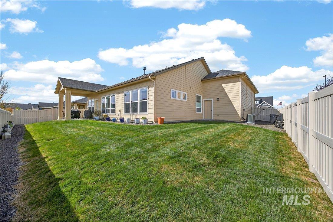 1658 Mary Hill Ave, Middleton, Idaho 83644, 3 Bedrooms, 2 Bathrooms, Residential For Sale, Price $595,000, 98981333