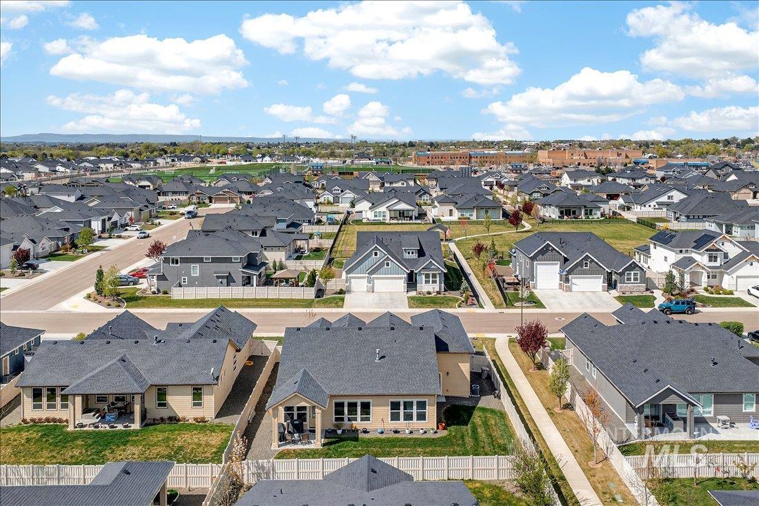 1658 Mary Hill Ave, Middleton, Idaho 83644, 3 Bedrooms, 2 Bathrooms, Residential For Sale, Price $595,000, 98981333