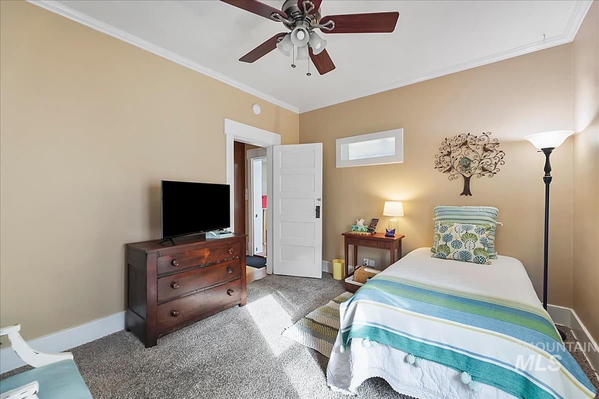 304 E Broadway Ave, Meridian, Idaho 83642, 2 Bedrooms, 1 Bathroom, Residential For Sale, Price $399,900, 98981334