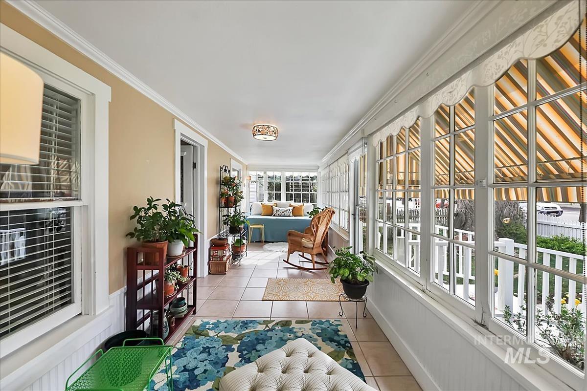 304 E Broadway Ave, Meridian, Idaho 83642, 2 Bedrooms, 1 Bathroom, Residential For Sale, Price $399,900, 98981334