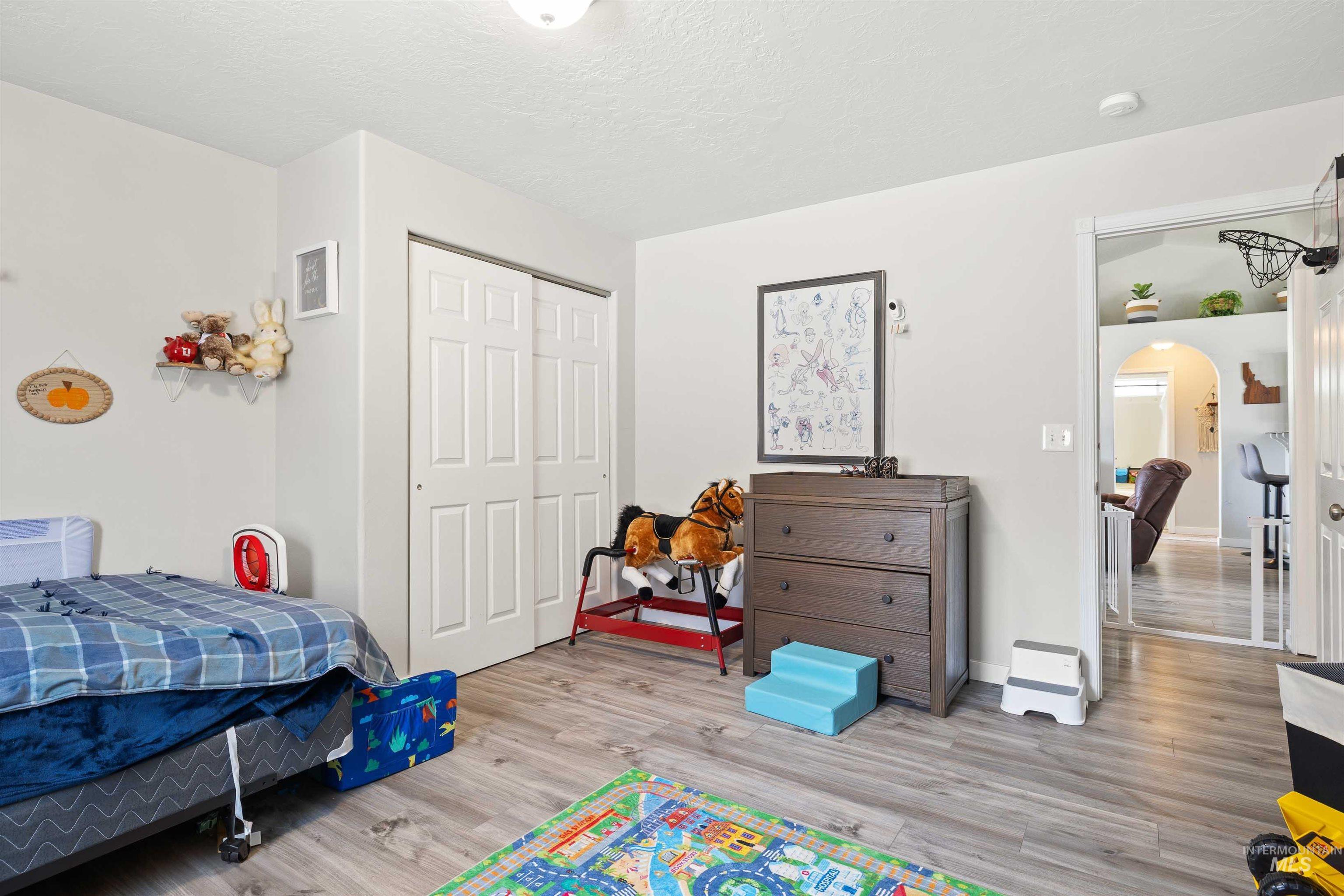 430 Silver Pheasant, Twin Falls, Idaho 83301, 4 Bedrooms, 2 Bathrooms, Residential For Sale, Price $349,900, 98981335