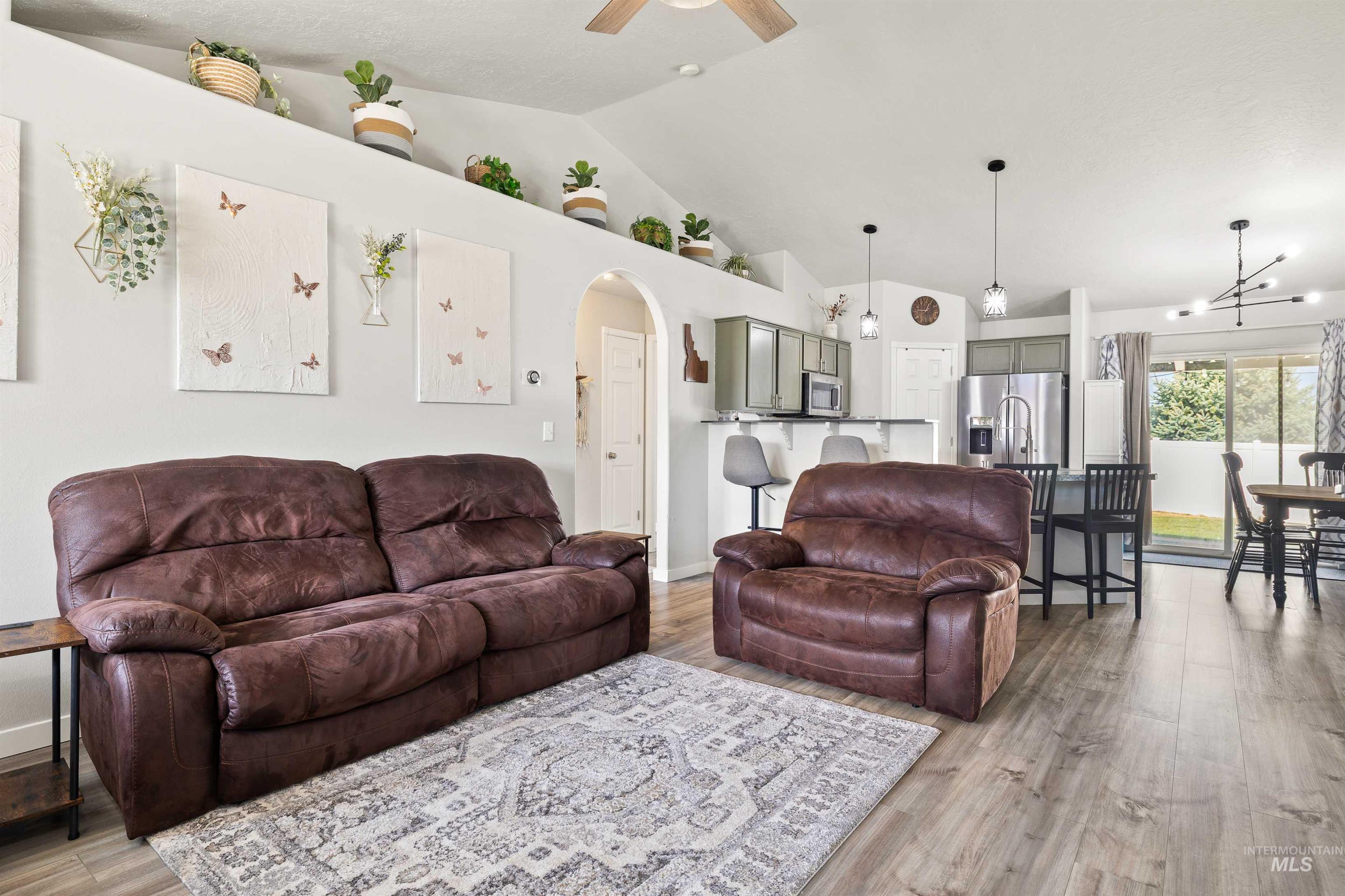 430 Silver Pheasant, Twin Falls, Idaho 83301, 4 Bedrooms, 2 Bathrooms, Residential For Sale, Price $349,900, 98981335