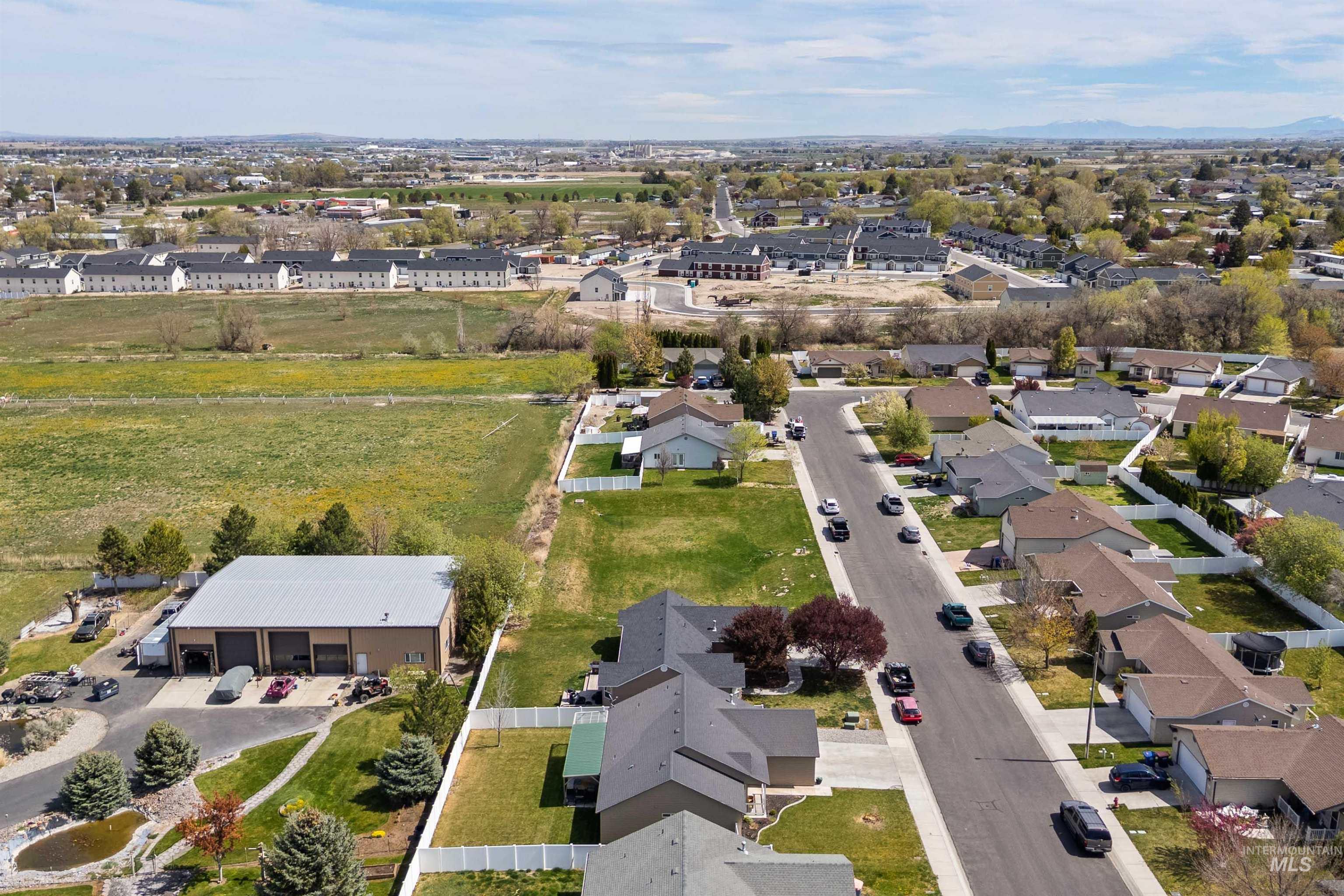 430 Silver Pheasant, Twin Falls, Idaho 83301, 4 Bedrooms, 2 Bathrooms, Residential For Sale, Price $349,900, 98981335