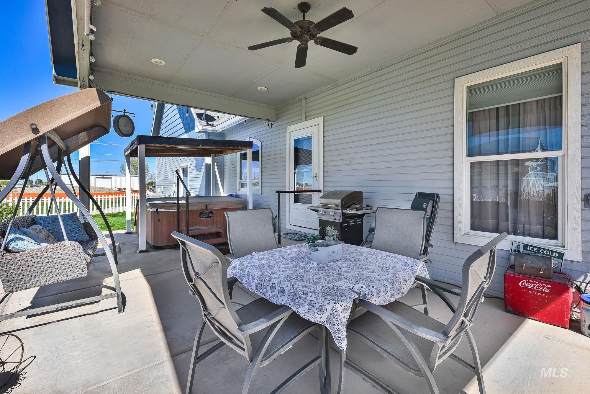 15955 Wintergreen Dr, Caldwell, Idaho 83607, 3 Bedrooms, 2.5 Bathrooms, Residential For Sale, Price $750,000, 98981337