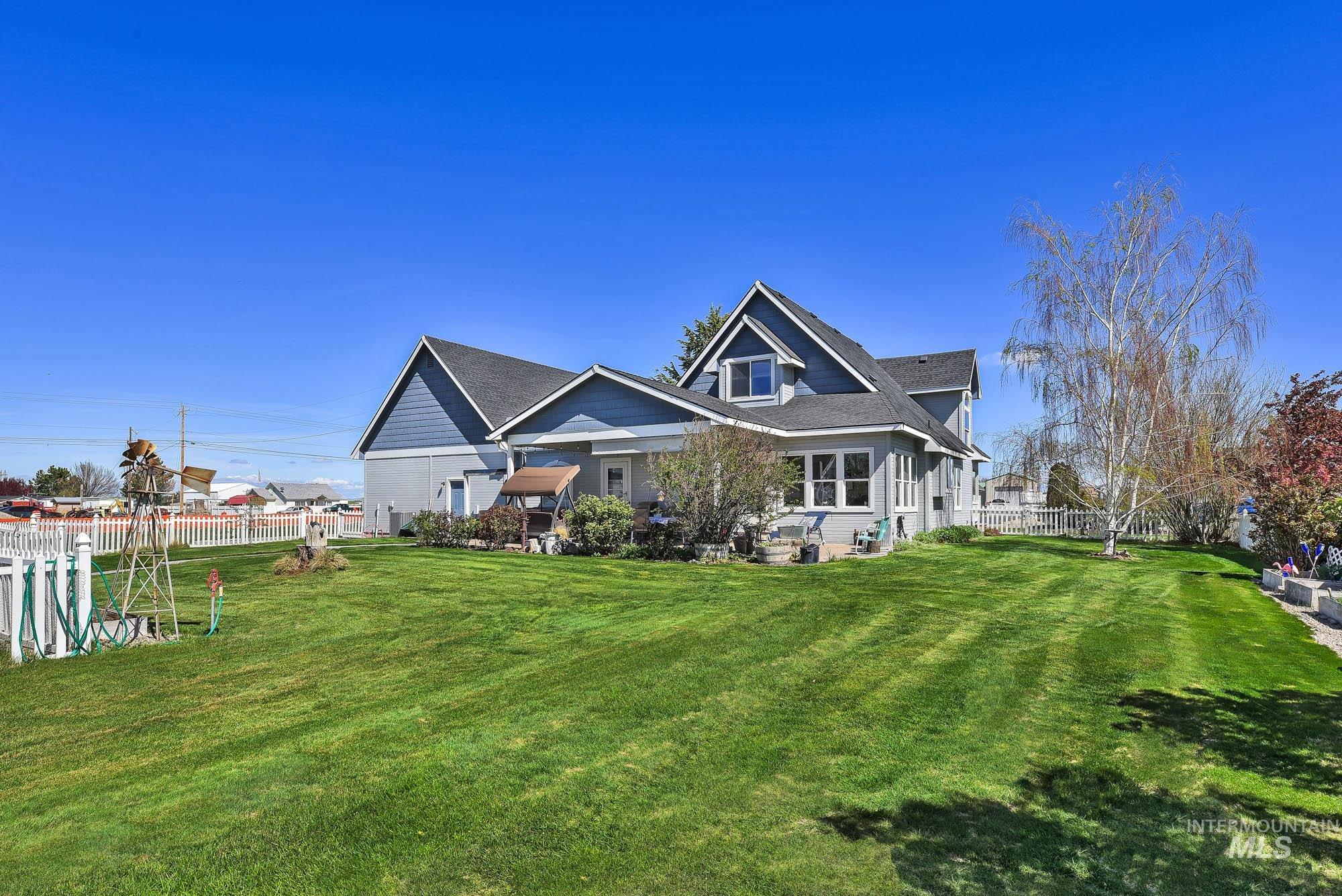 15955 Wintergreen Dr, Caldwell, Idaho 83607, 3 Bedrooms, 2.5 Bathrooms, Residential For Sale, Price $750,000, 98981337