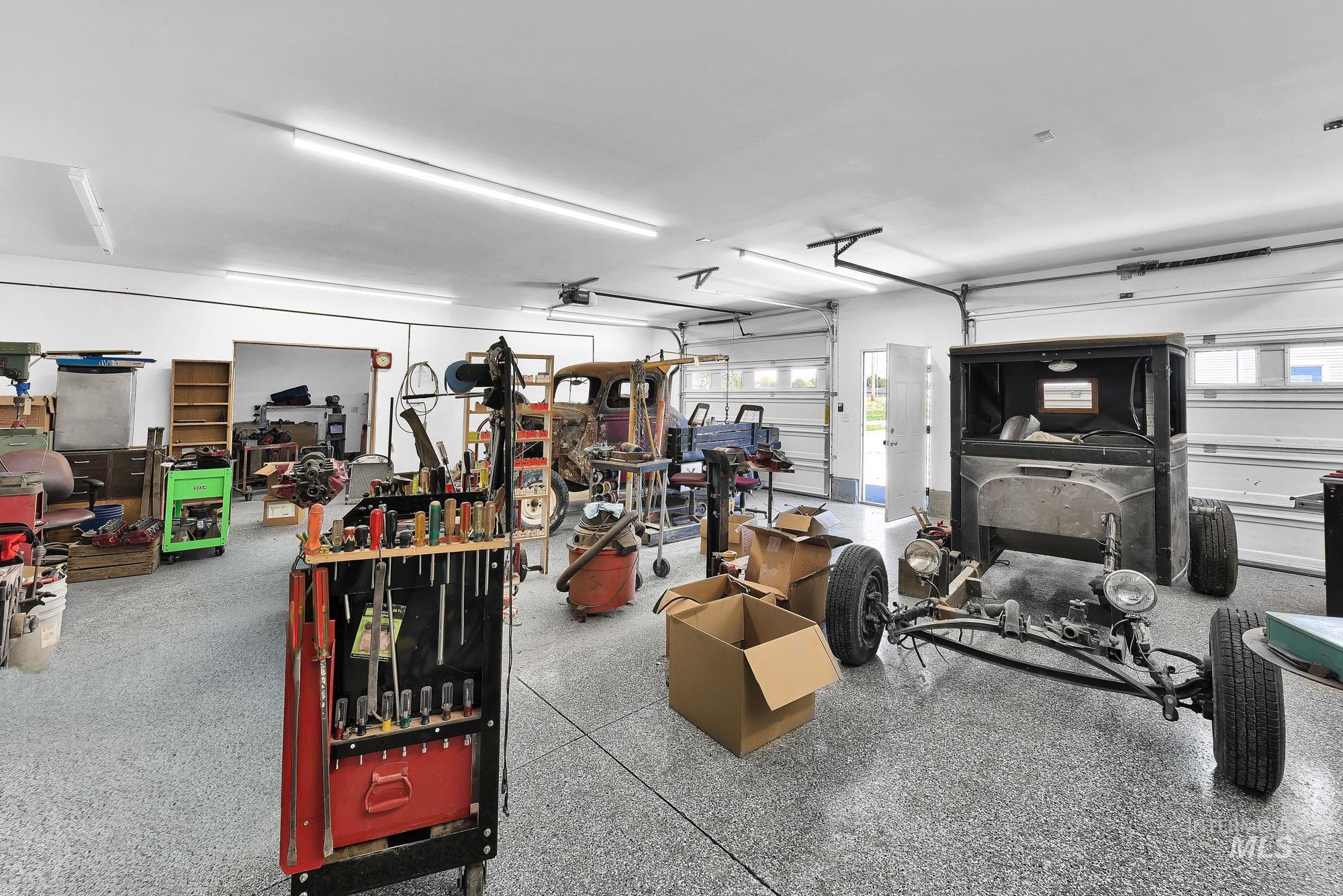 15955 Wintergreen Dr, Caldwell, Idaho 83607, 3 Bedrooms, 2.5 Bathrooms, Residential For Sale, Price $750,000, 98981337