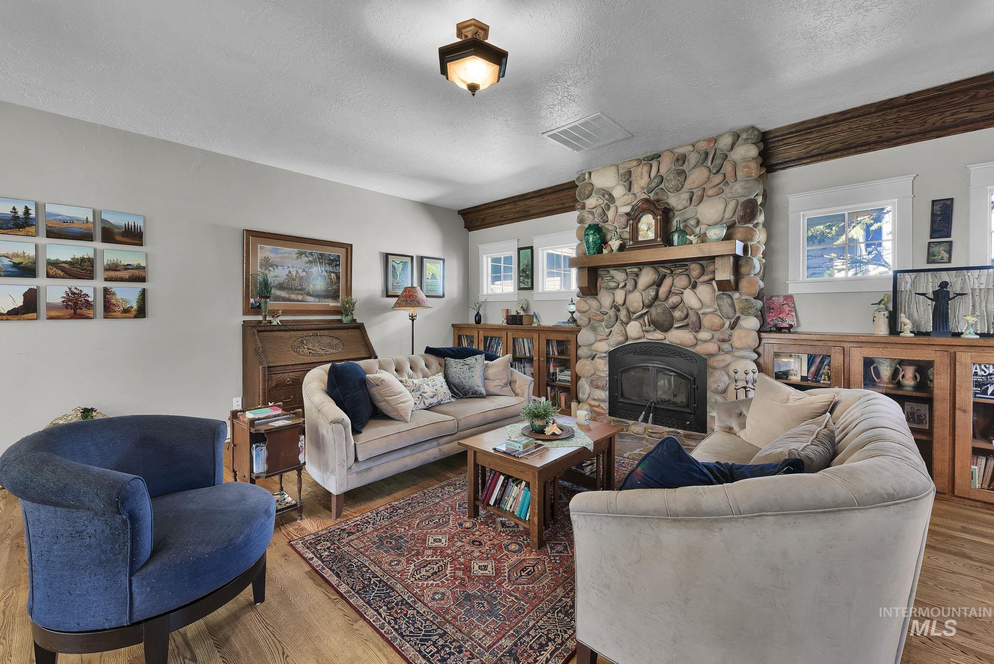 15955 Wintergreen Dr, Caldwell, Idaho 83607, 3 Bedrooms, 2.5 Bathrooms, Residential For Sale, Price $750,000, 98981337