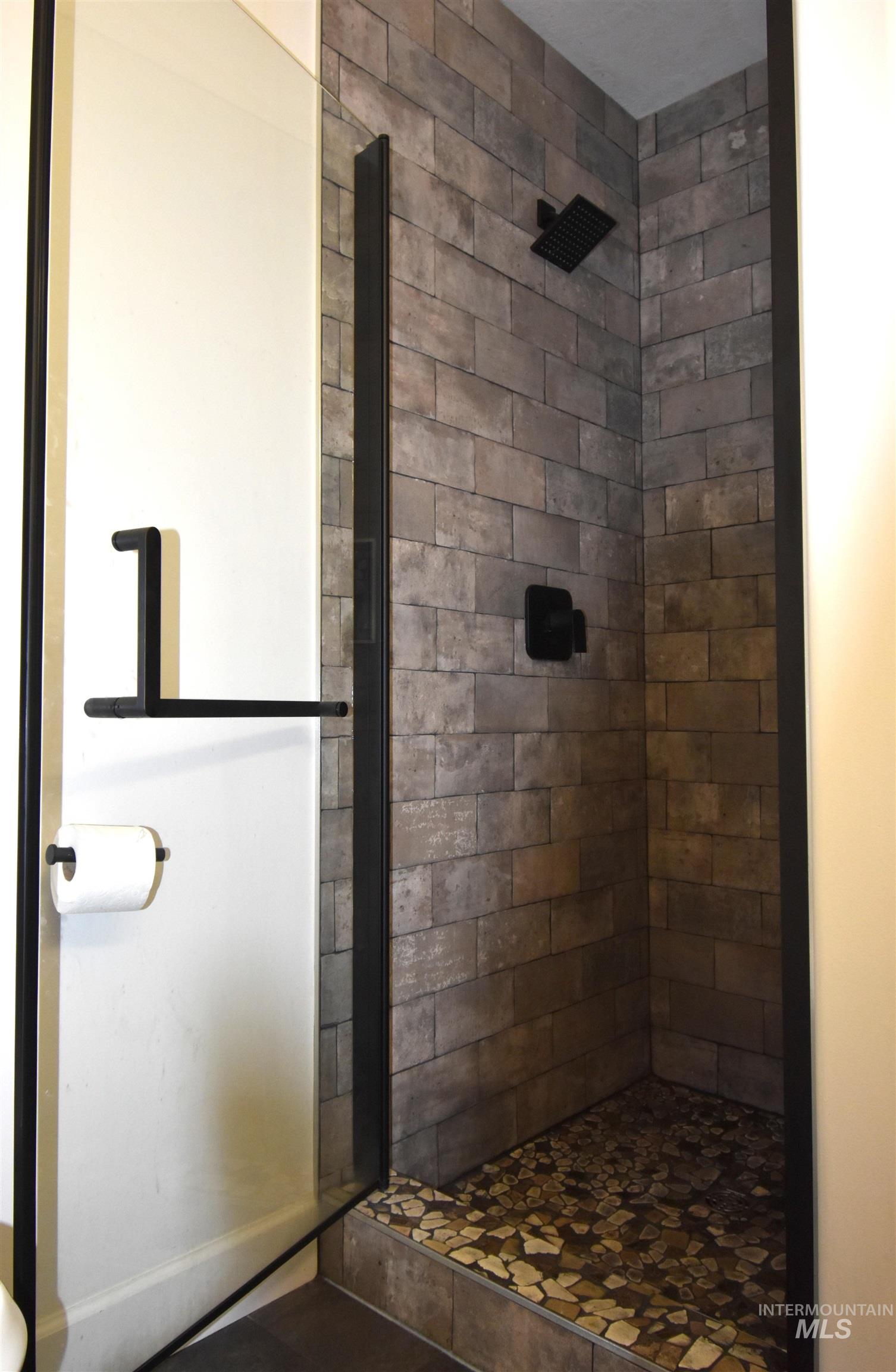 2599 Fruitvale Glendale Road, Council, Idaho 83612, 3 Bedrooms, 2 Bathrooms, Residential For Sale, Price $850,000, 98981338