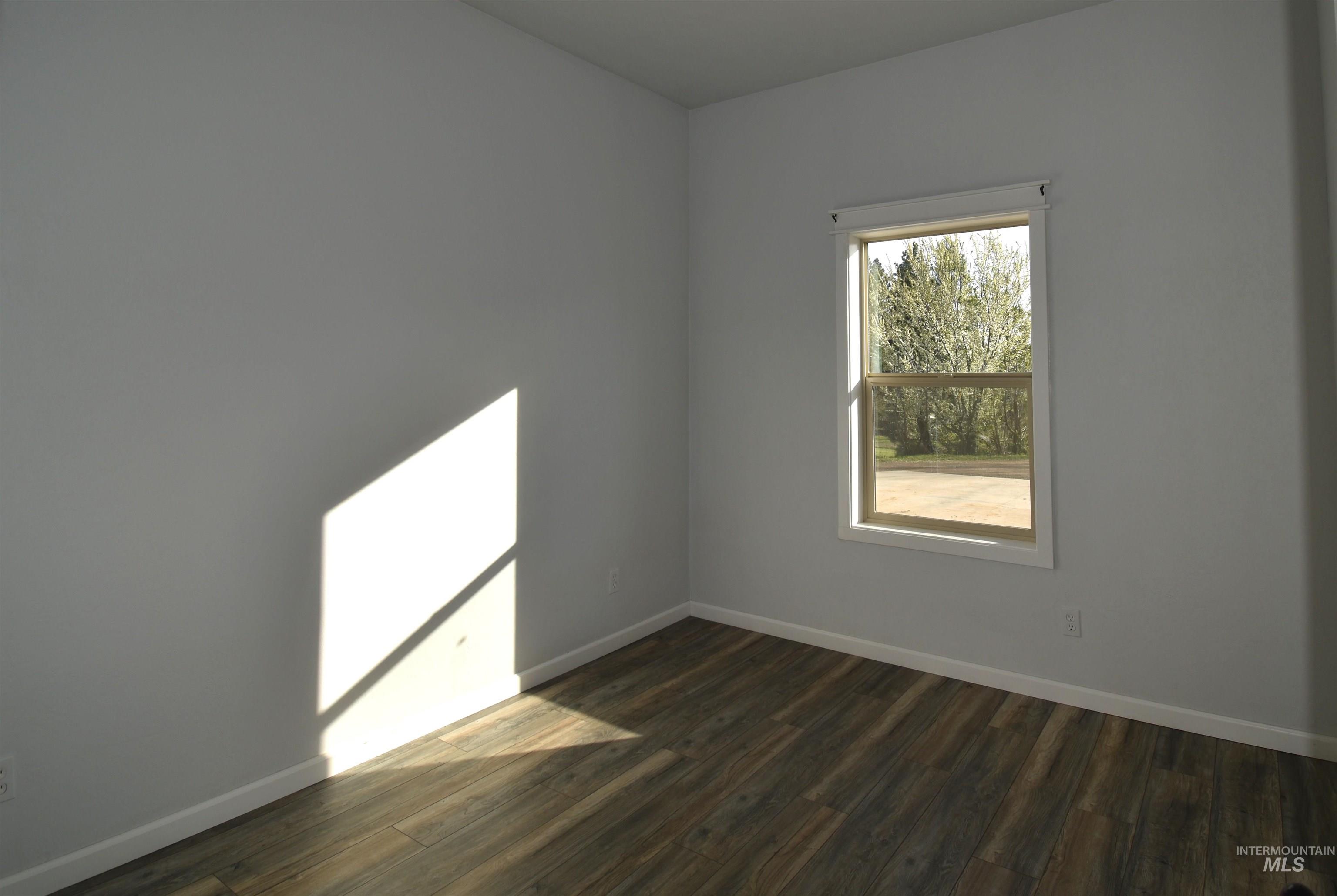 2599 Fruitvale Glendale Road, Council, Idaho 83612, 3 Bedrooms, 2 Bathrooms, Residential For Sale, Price $850,000, 98981338