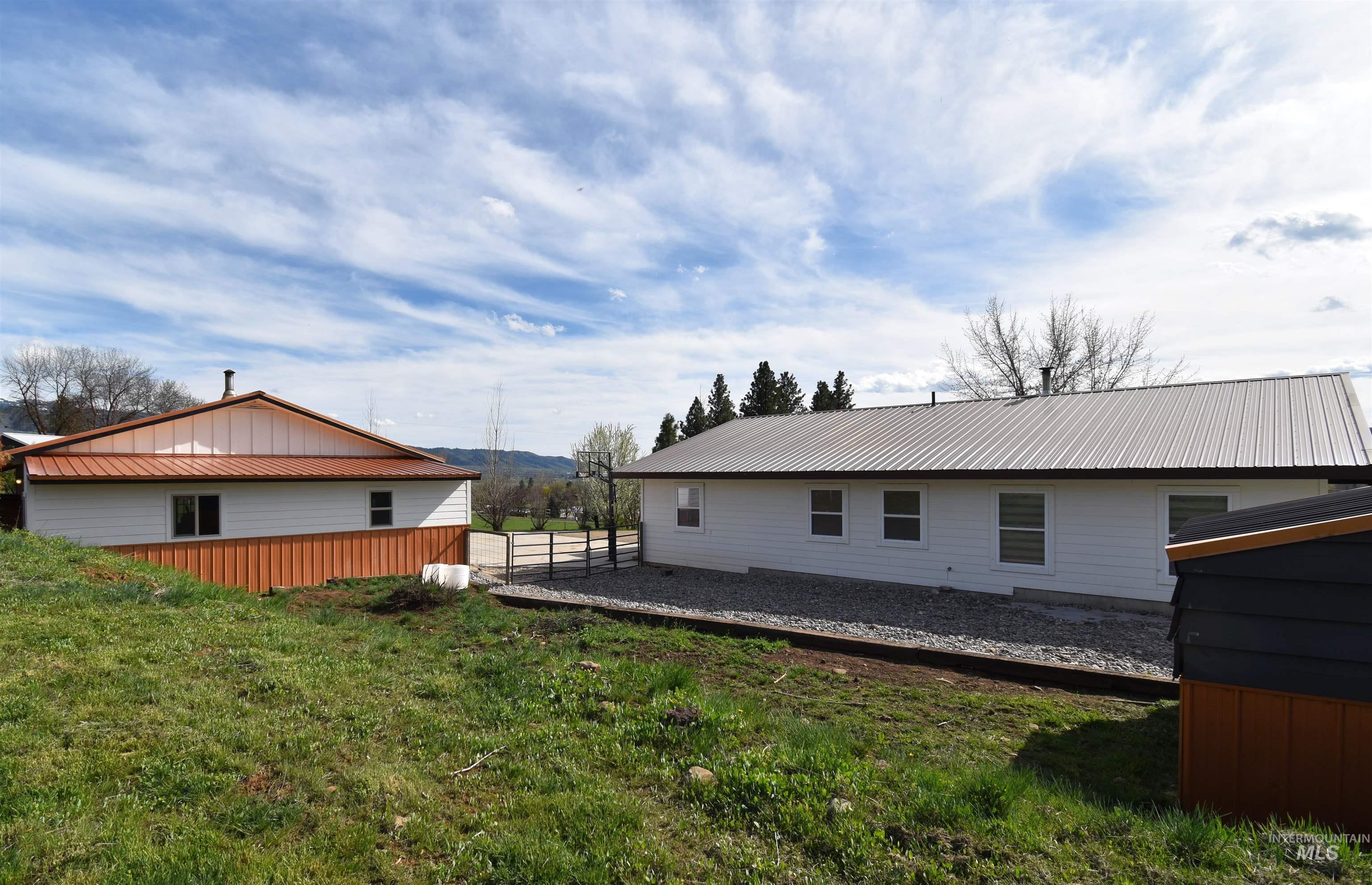 2599 Fruitvale Glendale Road, Council, Idaho 83612, 3 Bedrooms, 2 Bathrooms, Residential For Sale, Price $755,000, 98981338