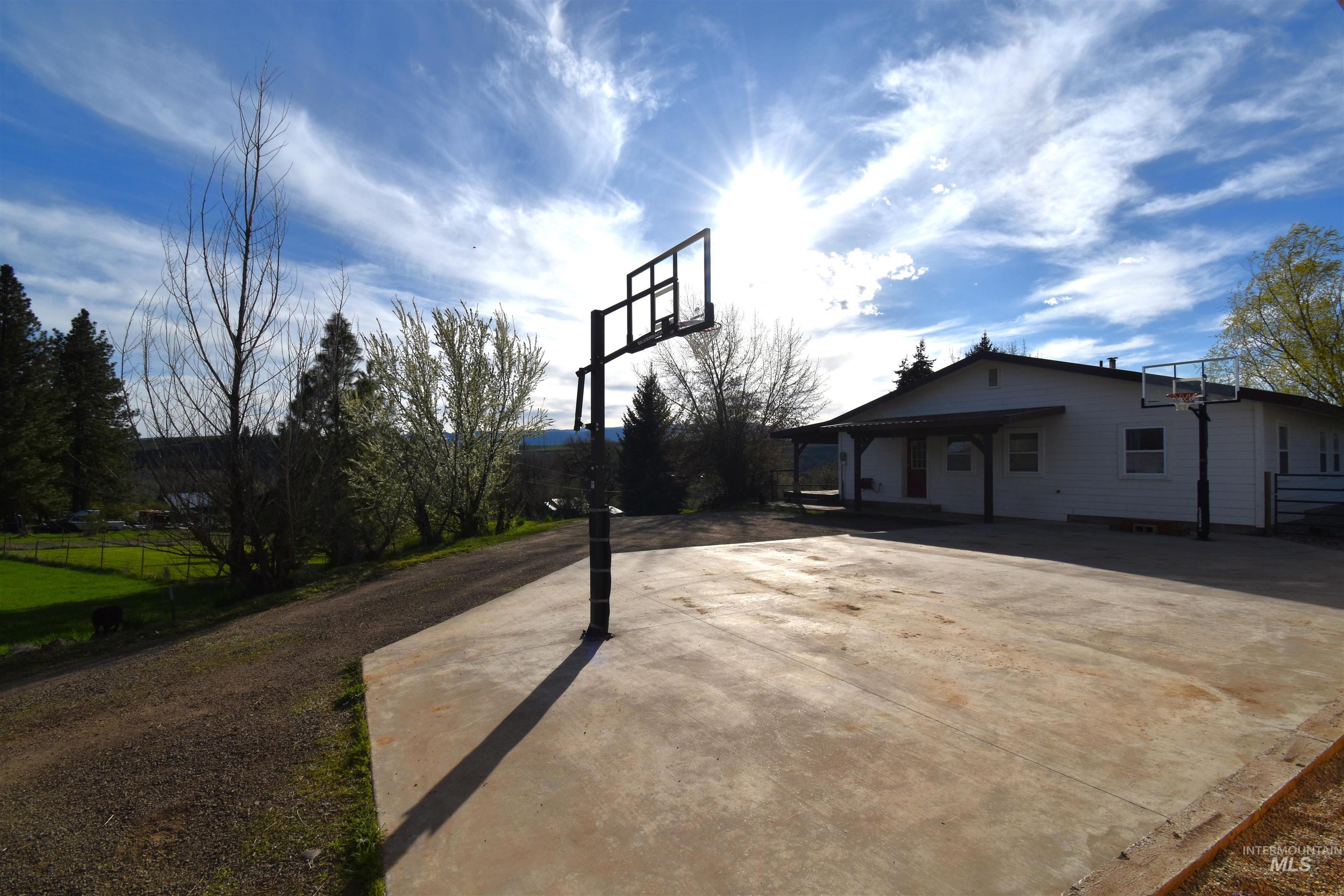 2599 Fruitvale Glendale Road, Council, Idaho 83612, 3 Bedrooms, 2 Bathrooms, Residential For Sale, Price $755,000, 98981338