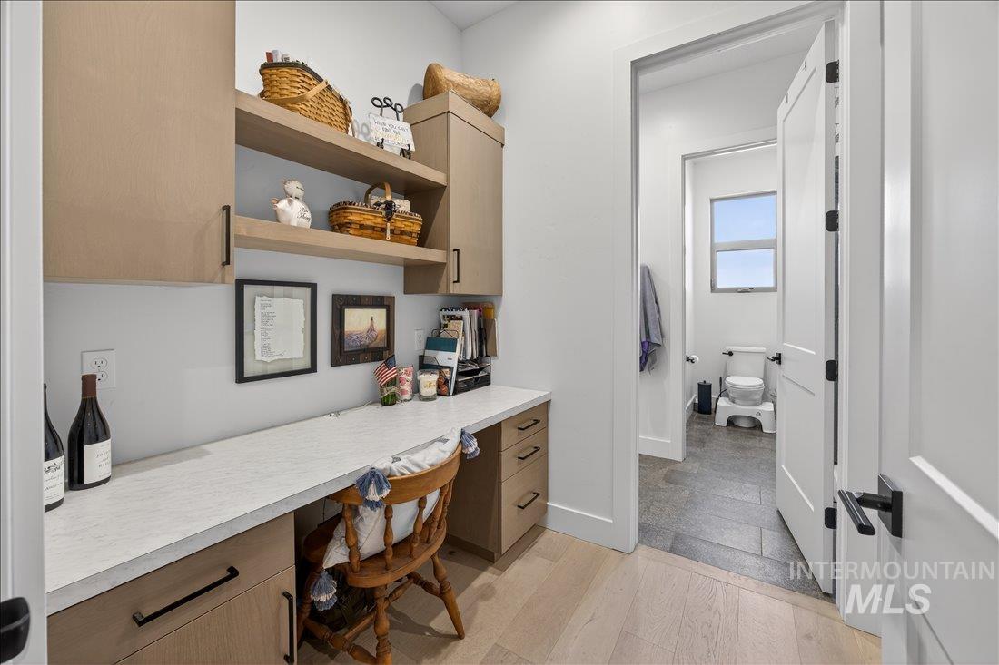 4718 E Goldstone Dr, Meridian, Idaho 83642, 4 Bedrooms, 2.5 Bathrooms, Residential For Sale, Price $989,000, 98981340