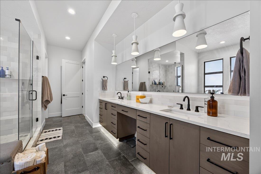 4718 E Goldstone Dr, Meridian, Idaho 83642, 4 Bedrooms, 2.5 Bathrooms, Residential For Sale, Price $989,000, 98981340