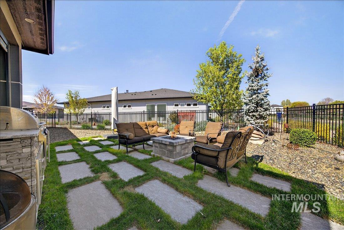 4718 E Goldstone Dr, Meridian, Idaho 83642, 4 Bedrooms, 2.5 Bathrooms, Residential For Sale, Price $989,000, 98981340