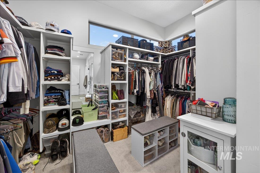 4718 E Goldstone Dr, Meridian, Idaho 83642, 4 Bedrooms, 2.5 Bathrooms, Residential For Sale, Price $989,000, 98981340