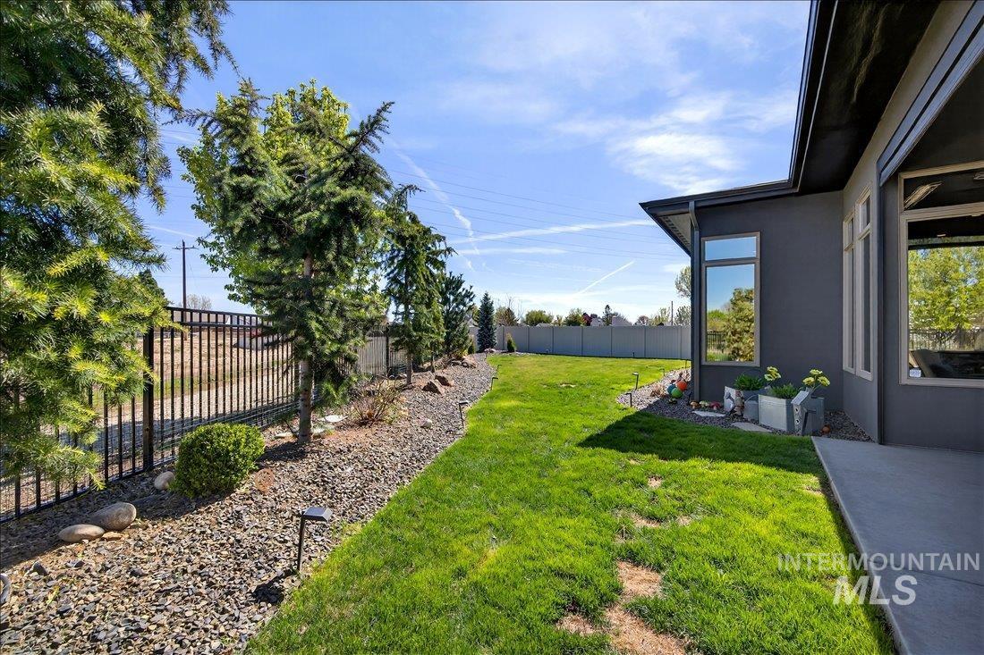 4718 E Goldstone Dr, Meridian, Idaho 83642, 4 Bedrooms, 2.5 Bathrooms, Residential For Sale, Price $989,000, 98981340