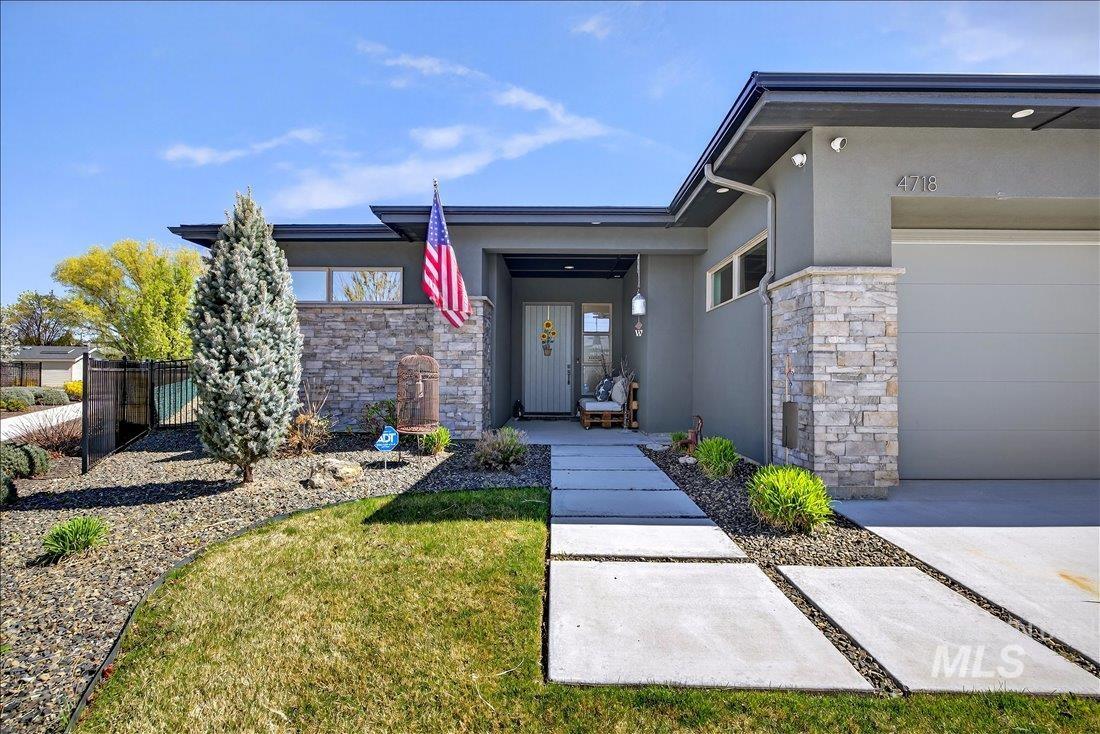 4718 E Goldstone Dr, Meridian, Idaho 83642, 4 Bedrooms, 2.5 Bathrooms, Residential For Sale, Price $989,000, 98981340