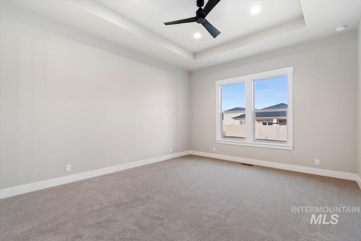 232 S Fusion Ave, Kuna, Idaho 83634, 5 Bedrooms, 3.5 Bathrooms, Residential For Sale, Price $799,880, 98981341