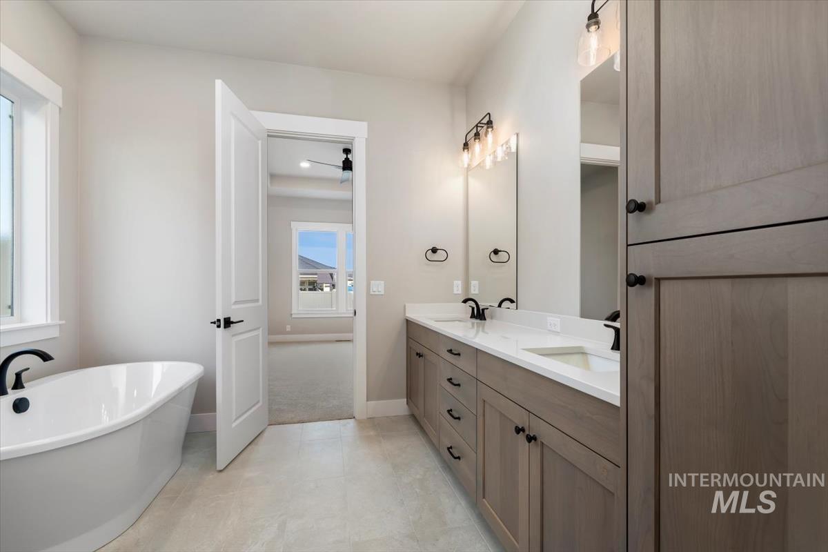 232 S Fusion Ave, Kuna, Idaho 83634, 5 Bedrooms, 3.5 Bathrooms, Residential For Sale, Price $799,880, 98981341