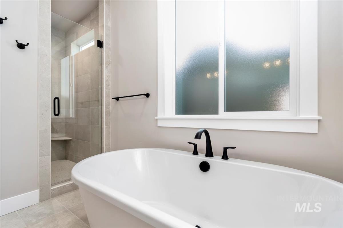 232 S Fusion Ave, Kuna, Idaho 83634, 5 Bedrooms, 3.5 Bathrooms, Residential For Sale, Price $799,880, 98981341