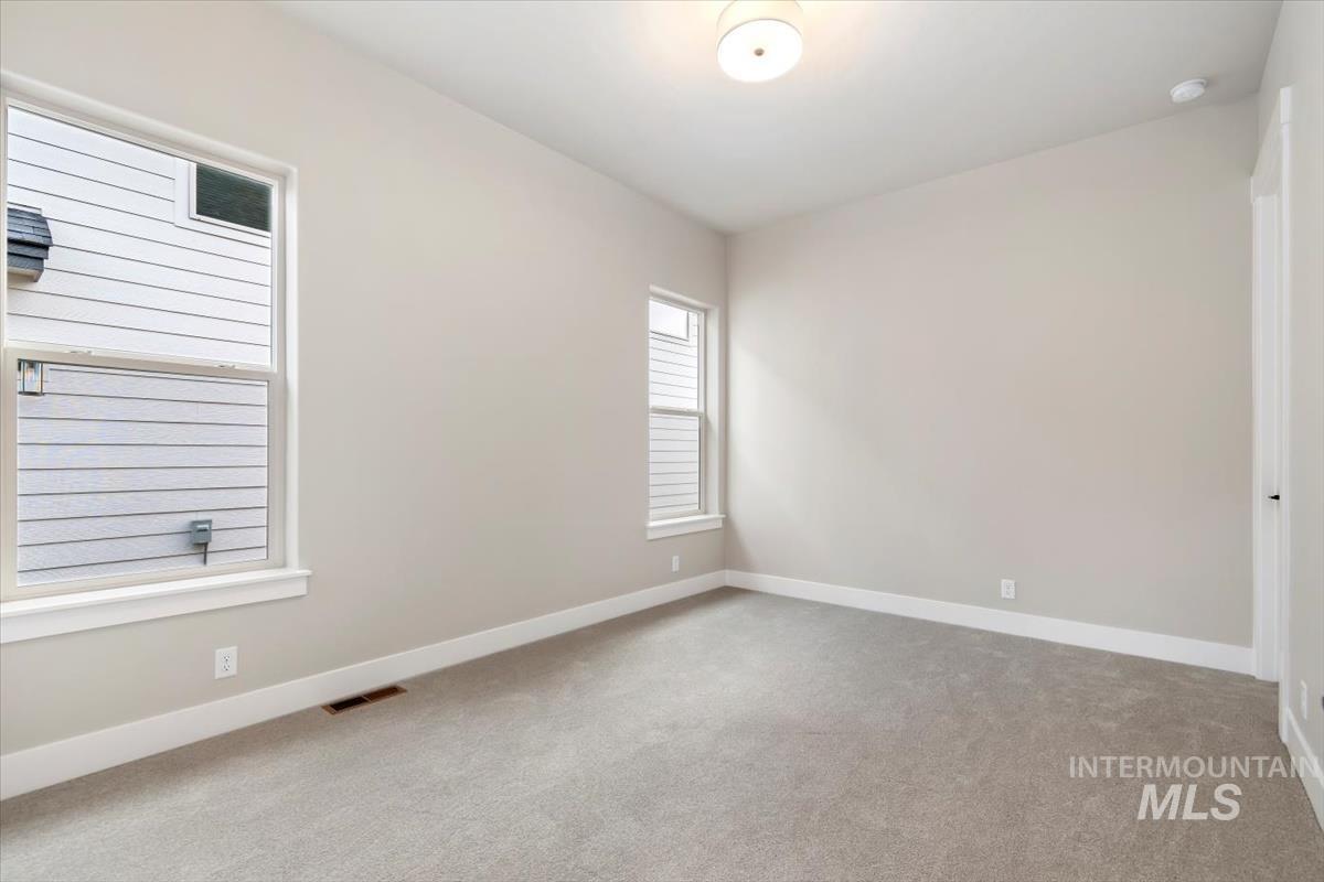 232 S Fusion Ave, Kuna, Idaho 83634, 5 Bedrooms, 3.5 Bathrooms, Residential For Sale, Price $799,880, 98981341