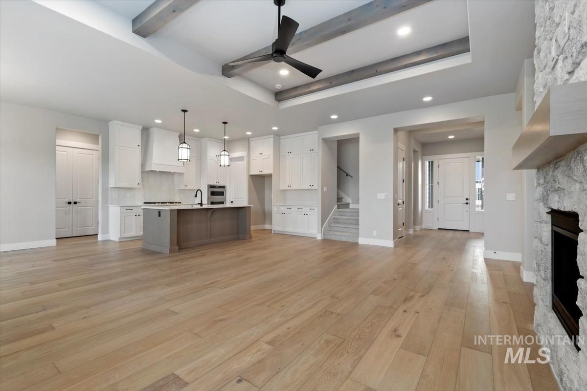 232 S Fusion Ave, Kuna, Idaho 83634, 5 Bedrooms, 3.5 Bathrooms, Residential For Sale, Price $799,880, 98981341