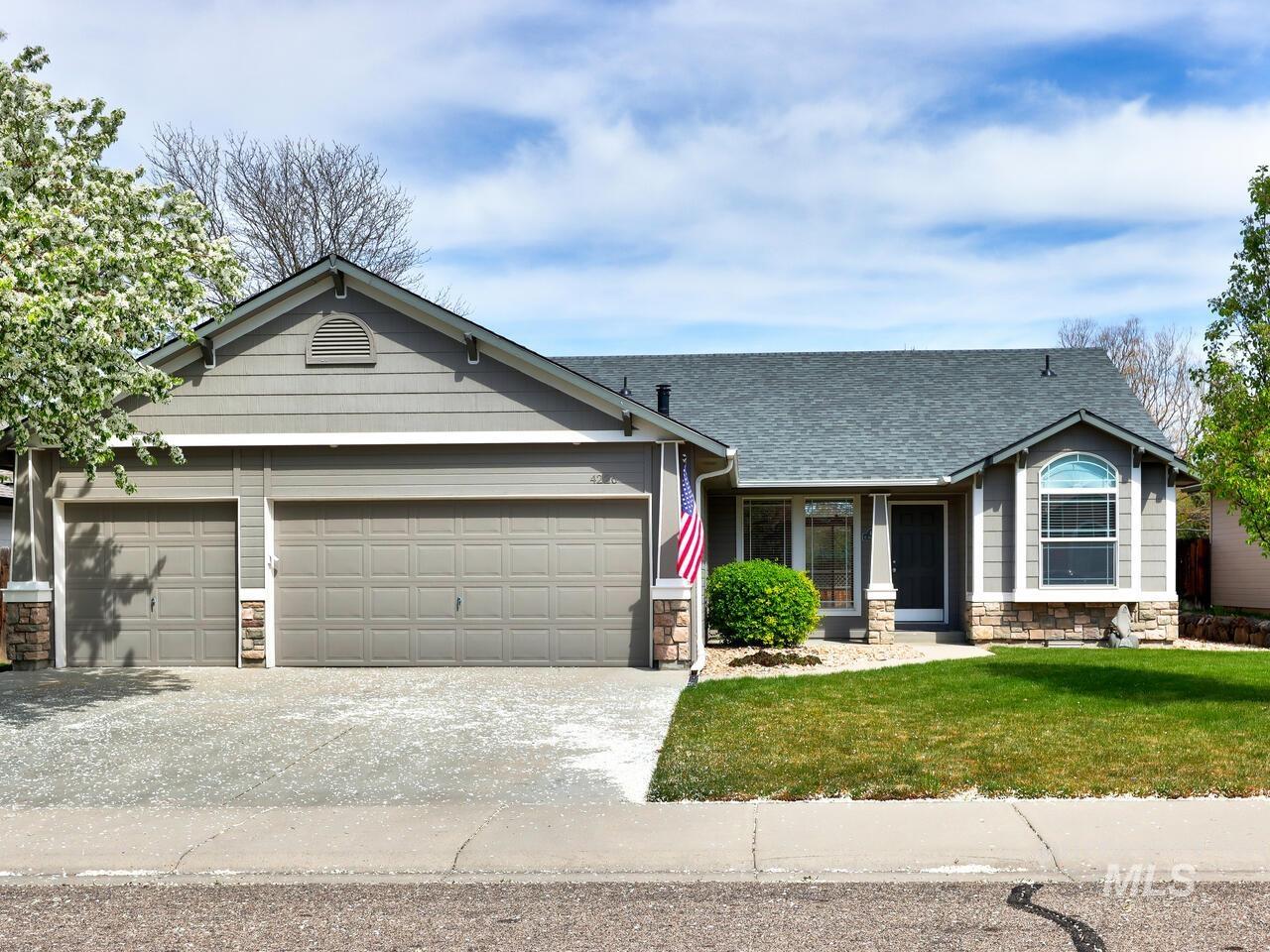 4226 E Arborvitae Ct, Boise, Idaho 83716, 3 Bedrooms, 2 Bathrooms, Residential For Sale, Price $554,900, 98981342