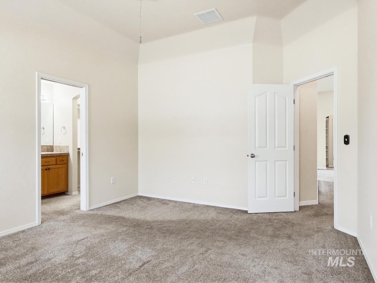 4226 E Arborvitae Ct, Boise, Idaho 83716, 3 Bedrooms, 2 Bathrooms, Residential For Sale, Price $554,900, 98981342