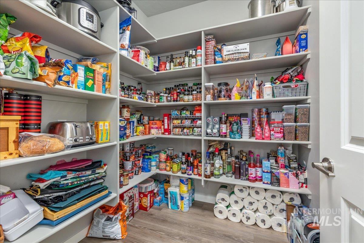 10247 Silversun St, Nampa, Idaho 83687, 4 Bedrooms, 2.5 Bathrooms, Residential For Sale, Price $549,900, 98981343