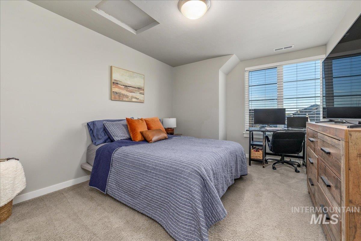 10247 Silversun St, Nampa, Idaho 83687, 4 Bedrooms, 2.5 Bathrooms, Residential For Sale, Price $549,900, 98981343