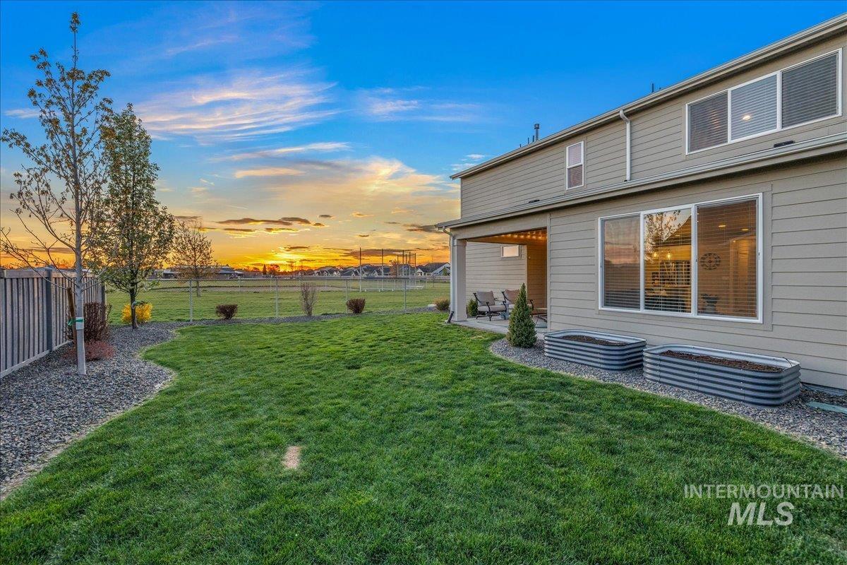 10247 Silversun St, Nampa, Idaho 83687, 4 Bedrooms, 2.5 Bathrooms, Residential For Sale, Price $549,900, 98981343