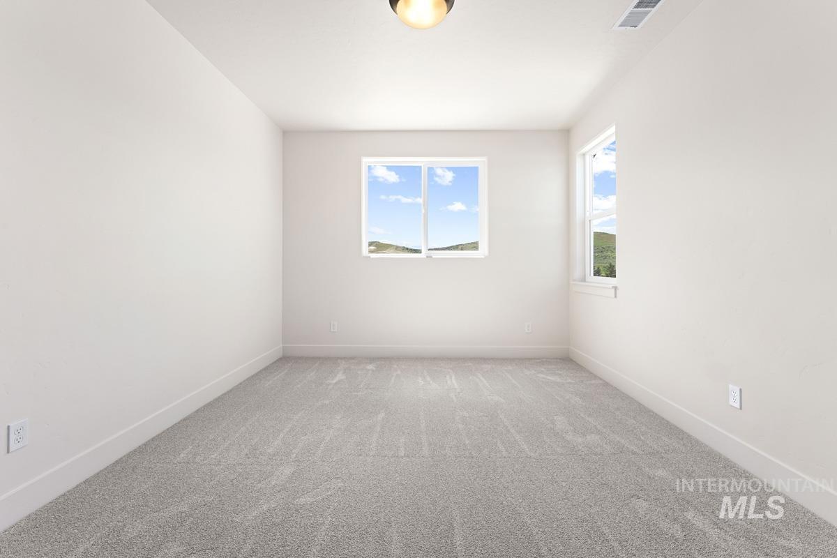 13374 N Spring Creek Way, Boise, Idaho 83714, 5 Bedrooms, 3.5 Bathrooms, Residential Income For Sale, Price $913,537, 98981345