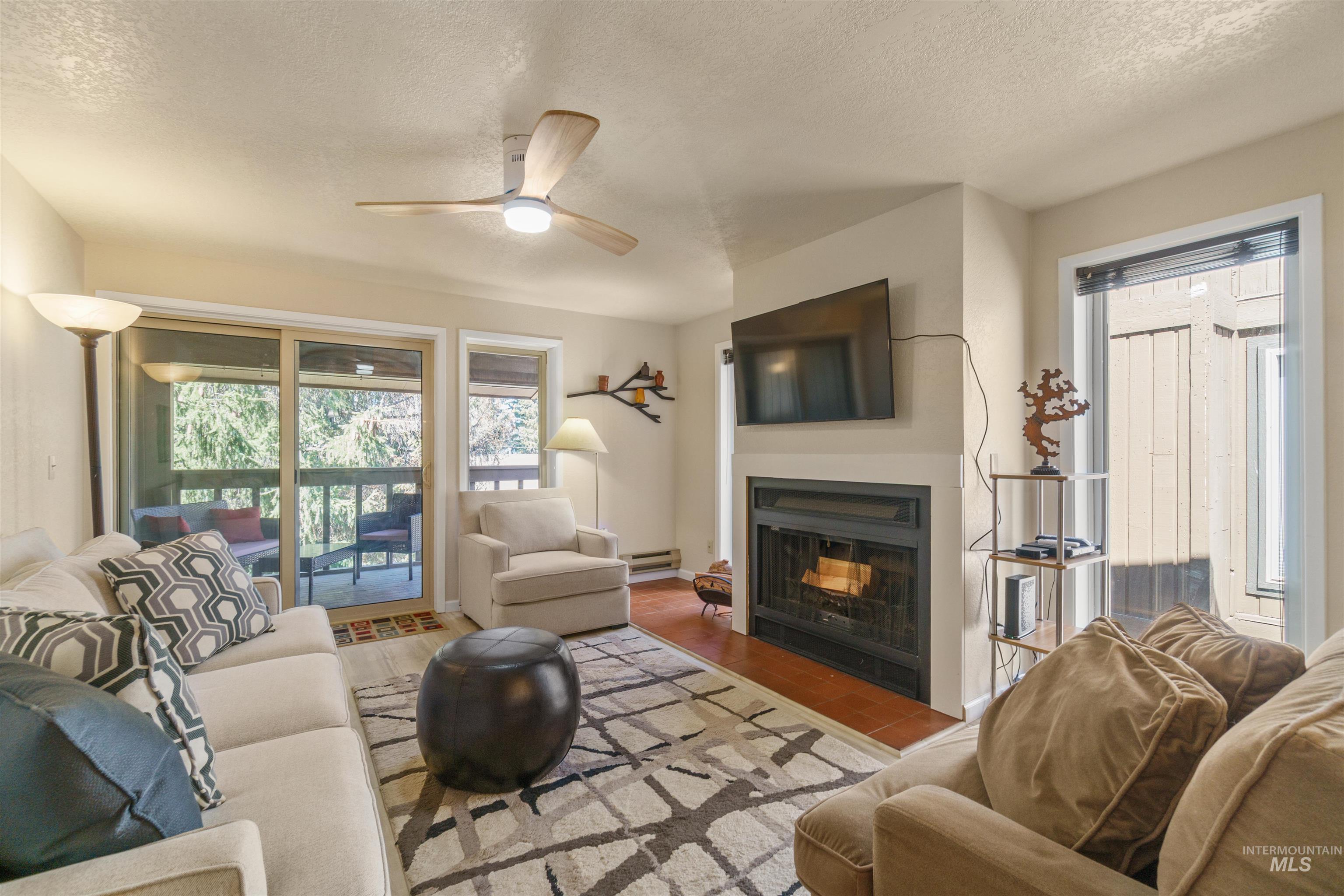 1640 Davis Avenue, McCall, Idaho 83638, 3 Bedrooms, 2 Bathrooms, Residential For Sale, Price $498,500, 98981347