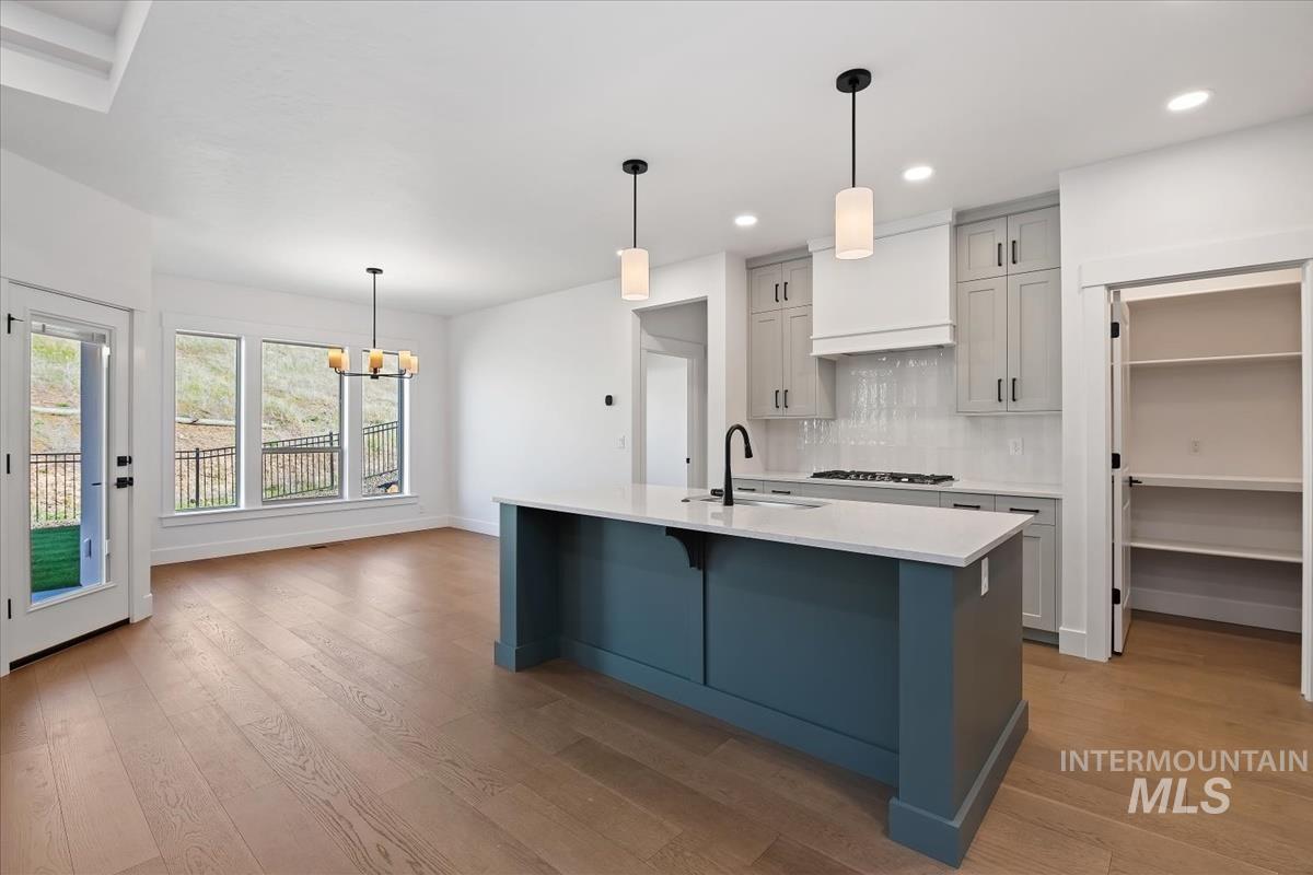 6606 N Good Dr, Eagle, Idaho 83629, 3 Bedrooms, 2 Bathrooms, Residential For Sale, Price $599,880,MLS 98981348