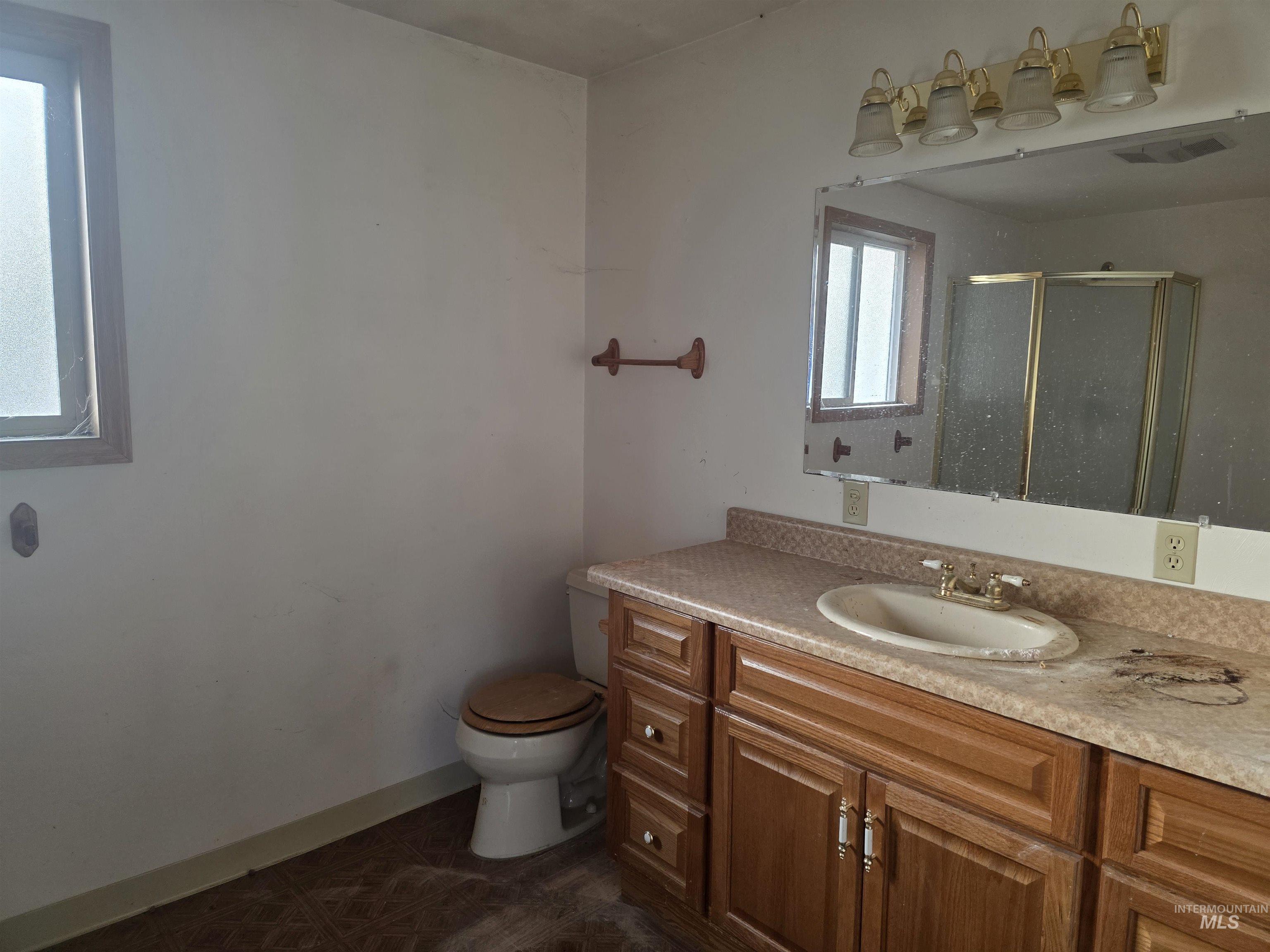 1401 Hill St, Kamiah, Idaho 83536, 4 Bedrooms, 2 Bathrooms, Residential For Sale, Price $175,000, 98981353