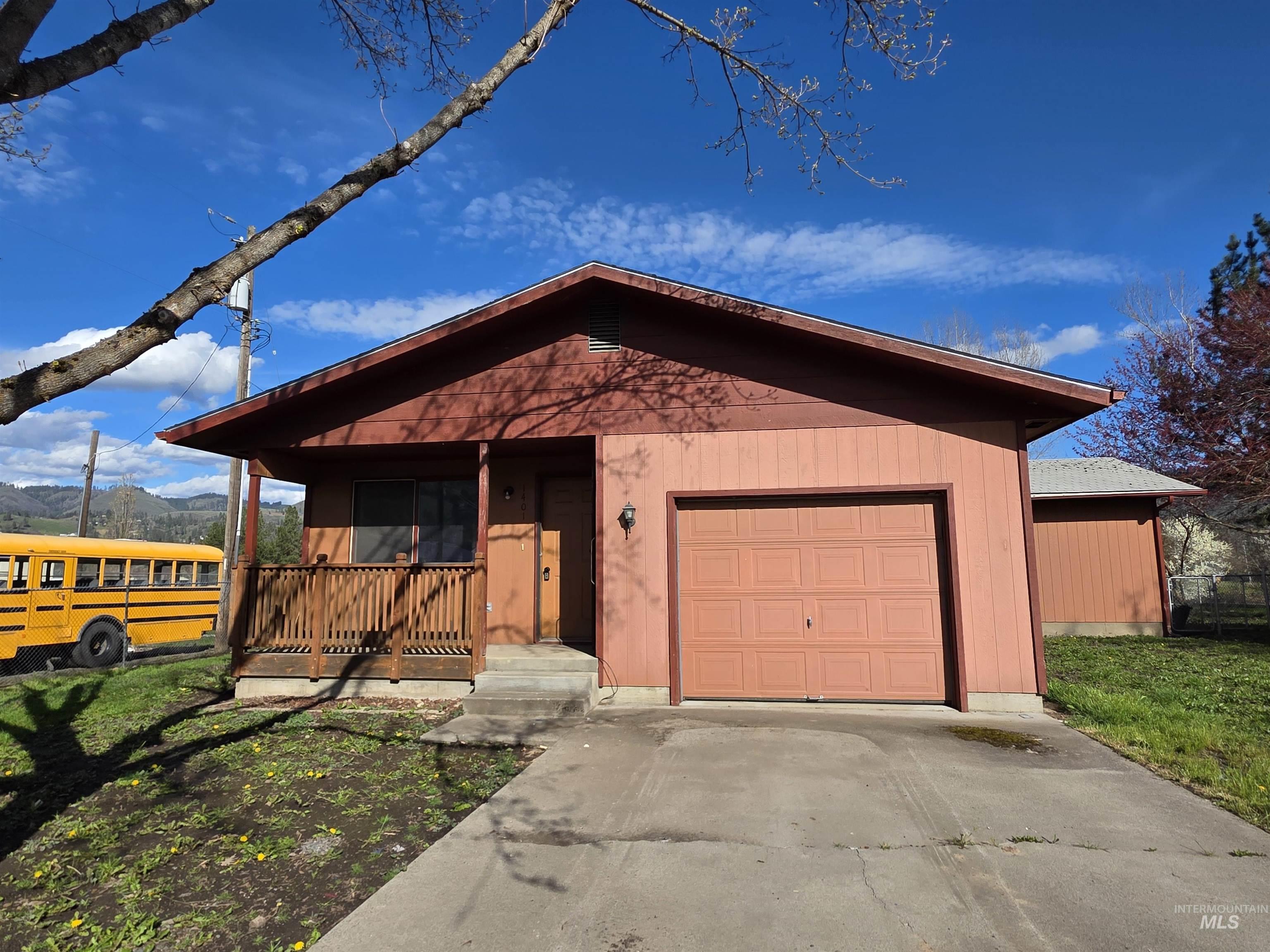 1401 Hill St, Kamiah, Idaho 83536, 4 Bedrooms, 2 Bathrooms, Residential For Sale, Price $175,000, 98981353