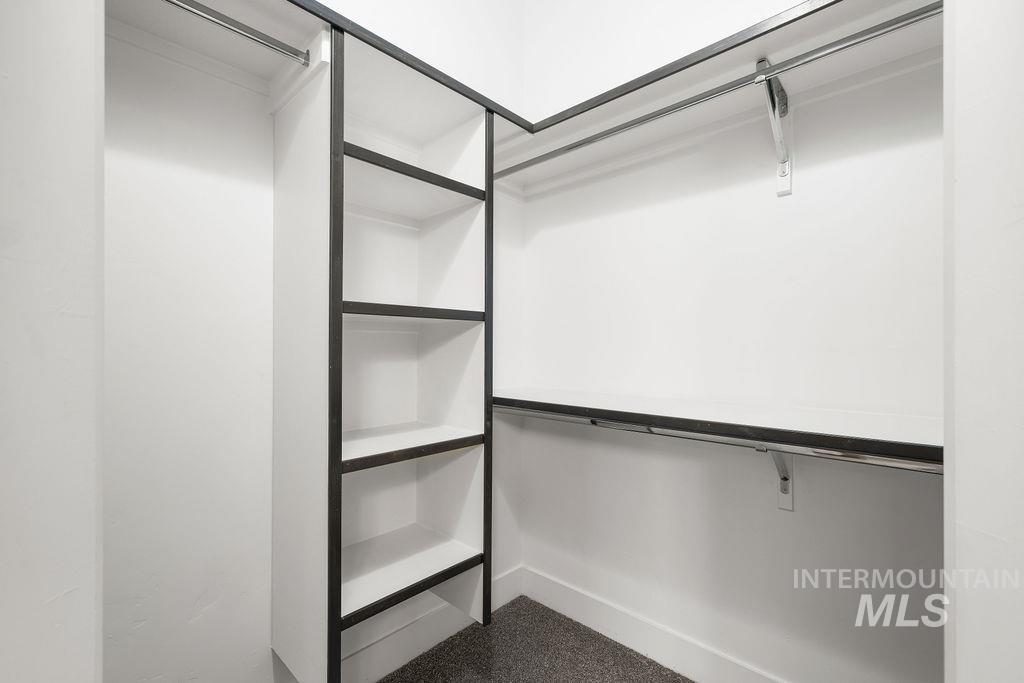 1424 W Front St, Boise, Idaho 83702, 3 Bedrooms, 2 Bathrooms, Residential For Sale, Price $687,000, 98981354