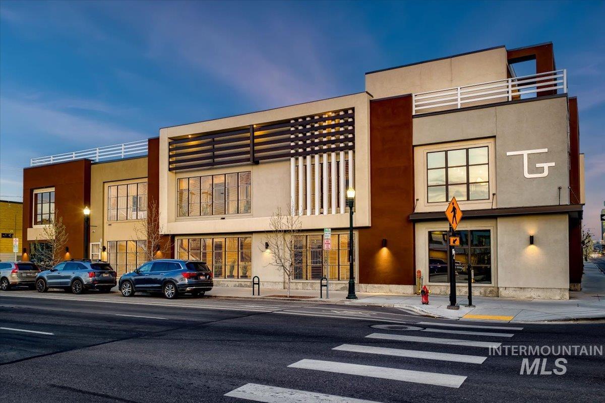 1424 W Front St, Boise, Idaho 83702, 3 Bedrooms, 2 Bathrooms, Residential For Sale, Price $687,000, 98981354