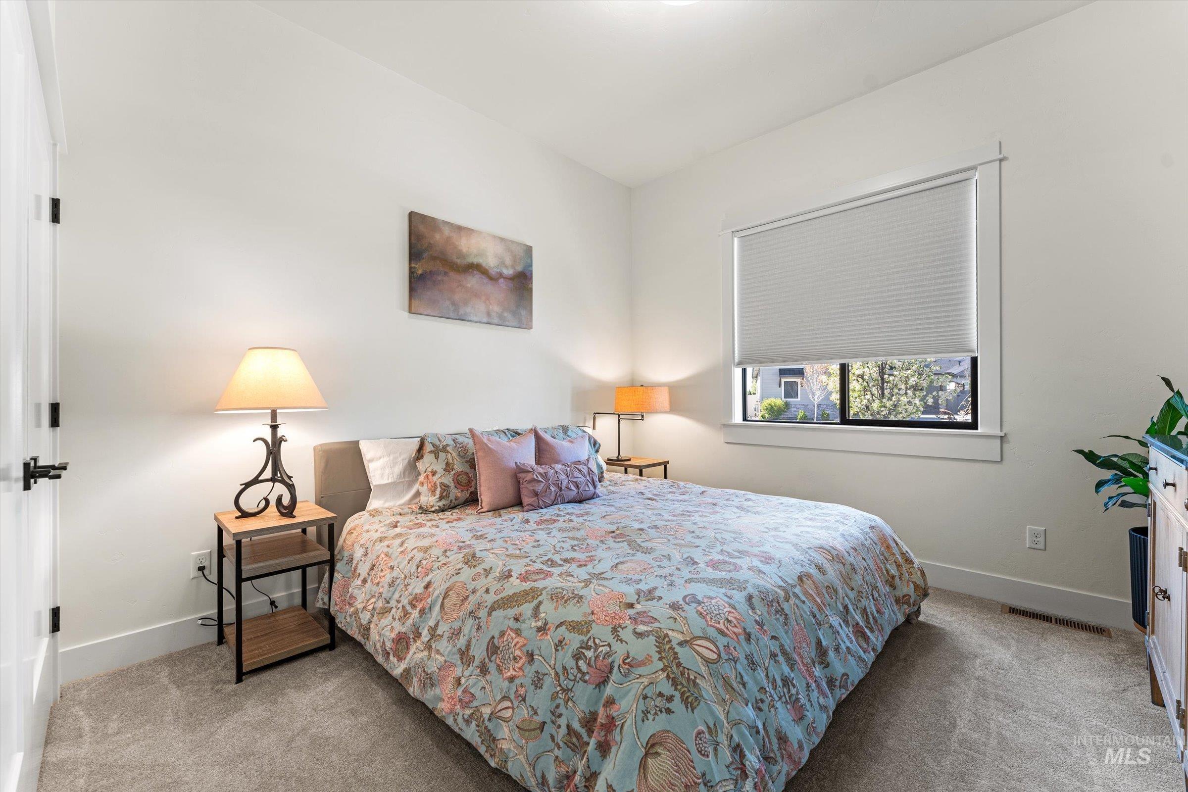 2958 N Sun City Ave, Star, Idaho 83669, 4 Bedrooms, 2.5 Bathrooms, Residential For Sale, Price $699,000, 98981355