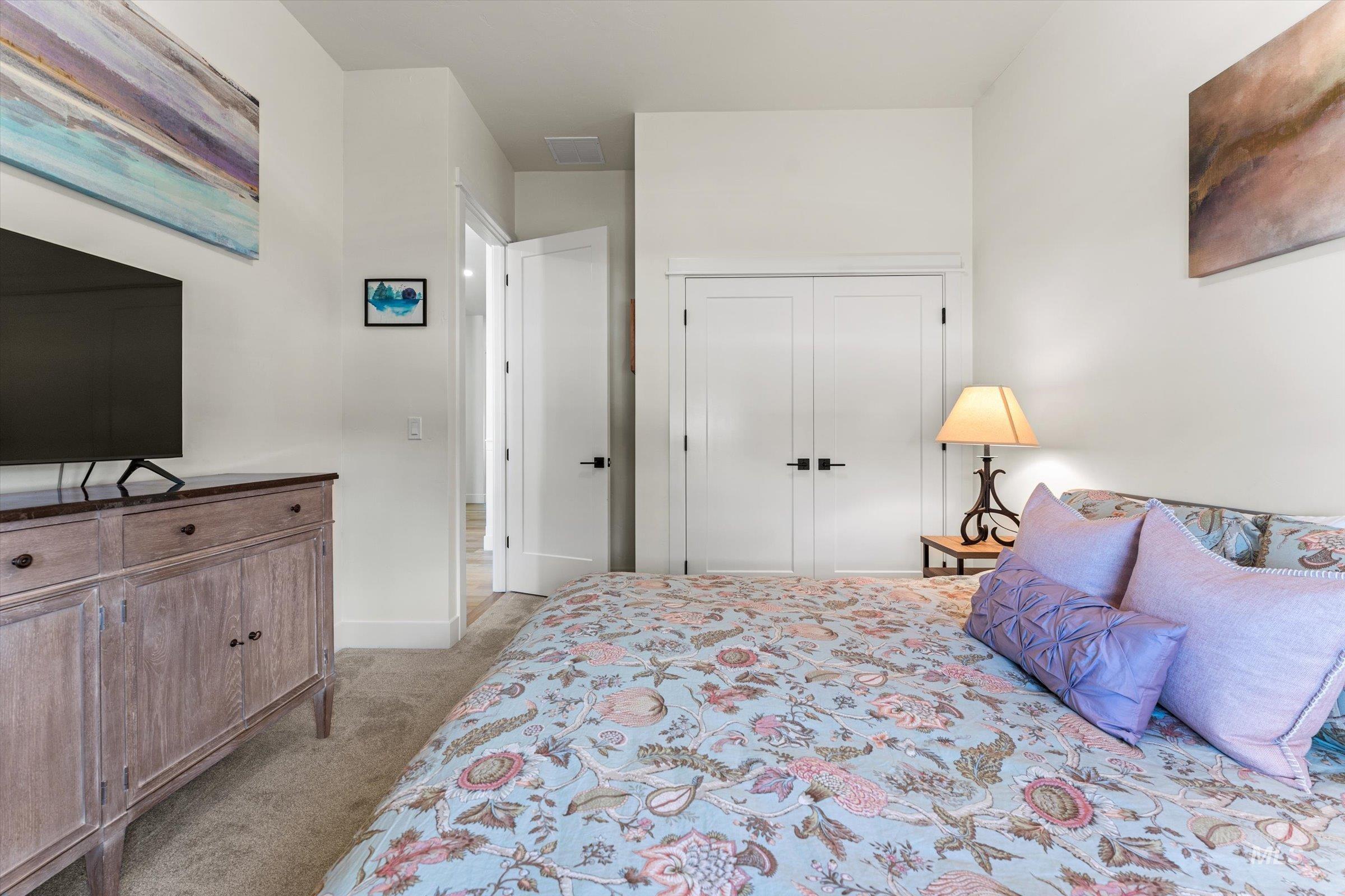 2958 N Sun City Ave, Star, Idaho 83669, 4 Bedrooms, 2.5 Bathrooms, Residential For Sale, Price $699,000, 98981355