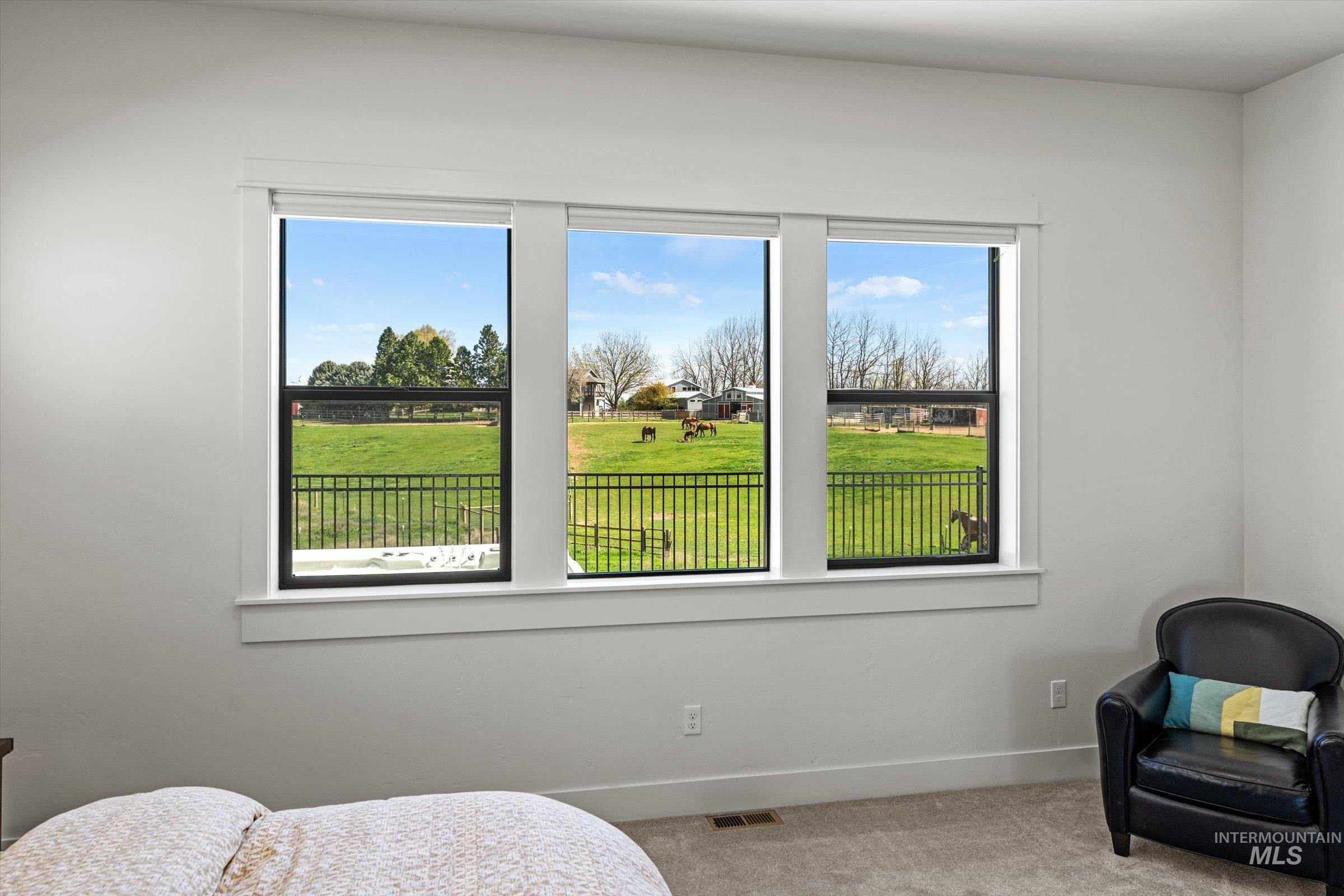 2958 N Sun City Ave, Star, Idaho 83669, 4 Bedrooms, 2.5 Bathrooms, Residential For Sale, Price $699,000, 98981355