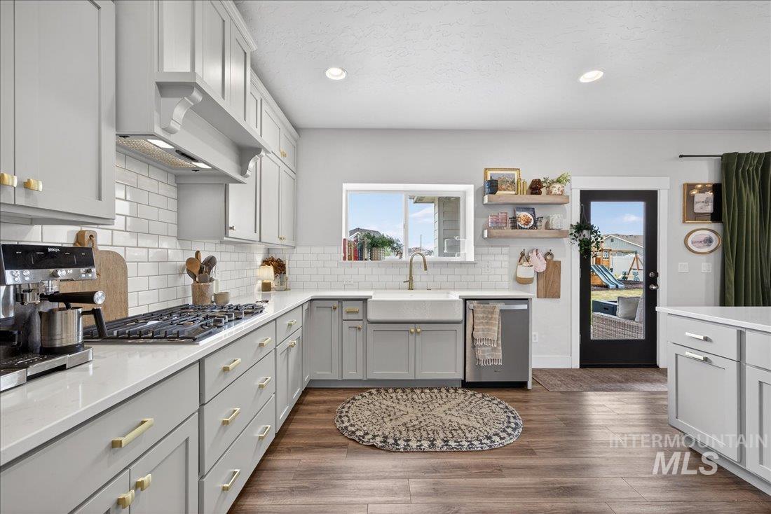 6018 W Milano Drive, Meridian, Idaho 83646, 3 Bedrooms, 2.5 Bathrooms, Residential For Sale, Price $649,900, 98981362