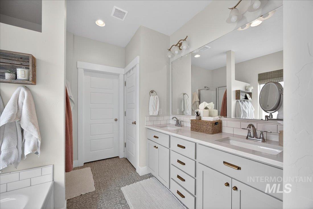 6018 W Milano Drive, Meridian, Idaho 83646, 3 Bedrooms, 2.5 Bathrooms, Residential For Sale, Price $649,900, 98981362