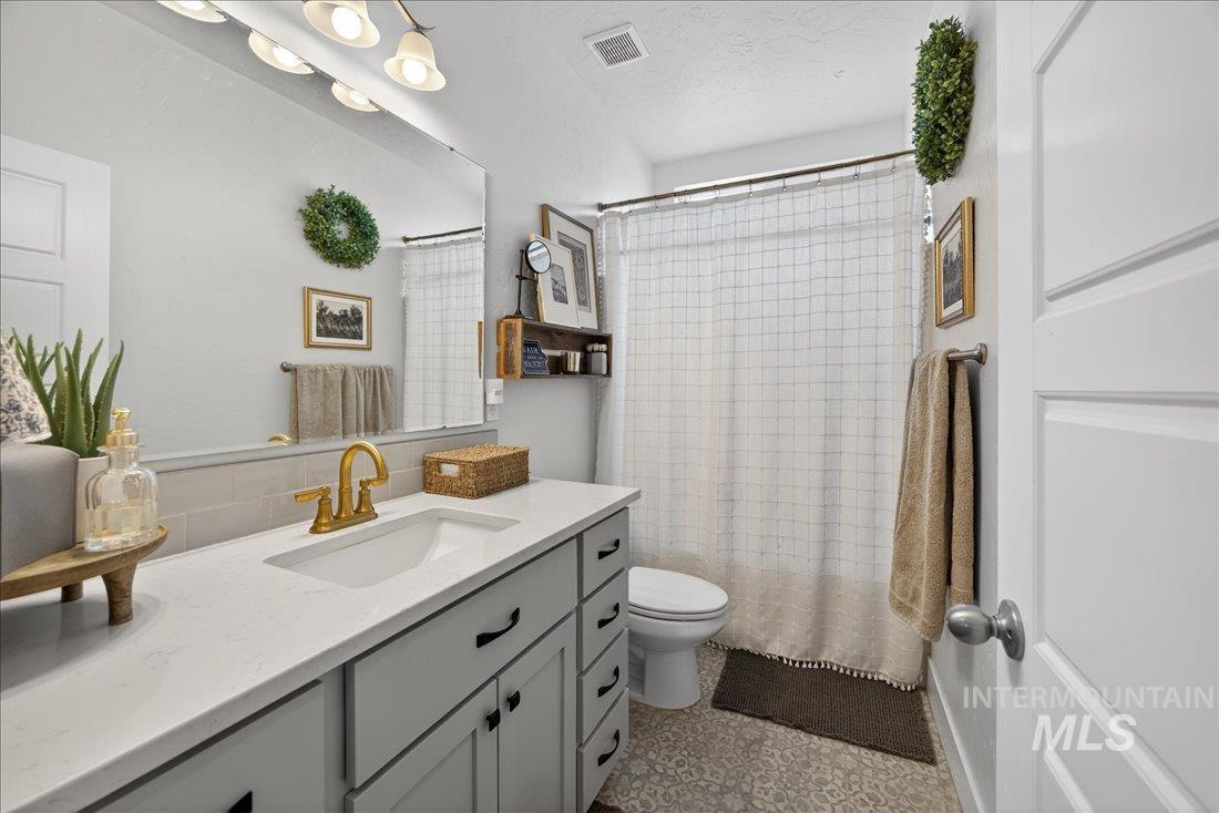 6018 W Milano Drive, Meridian, Idaho 83646, 3 Bedrooms, 2.5 Bathrooms, Residential For Sale, Price $649,900, 98981362