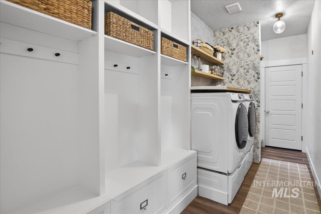 6018 W Milano Drive, Meridian, Idaho 83646, 3 Bedrooms, 2.5 Bathrooms, Residential For Sale, Price $649,900, 98981362