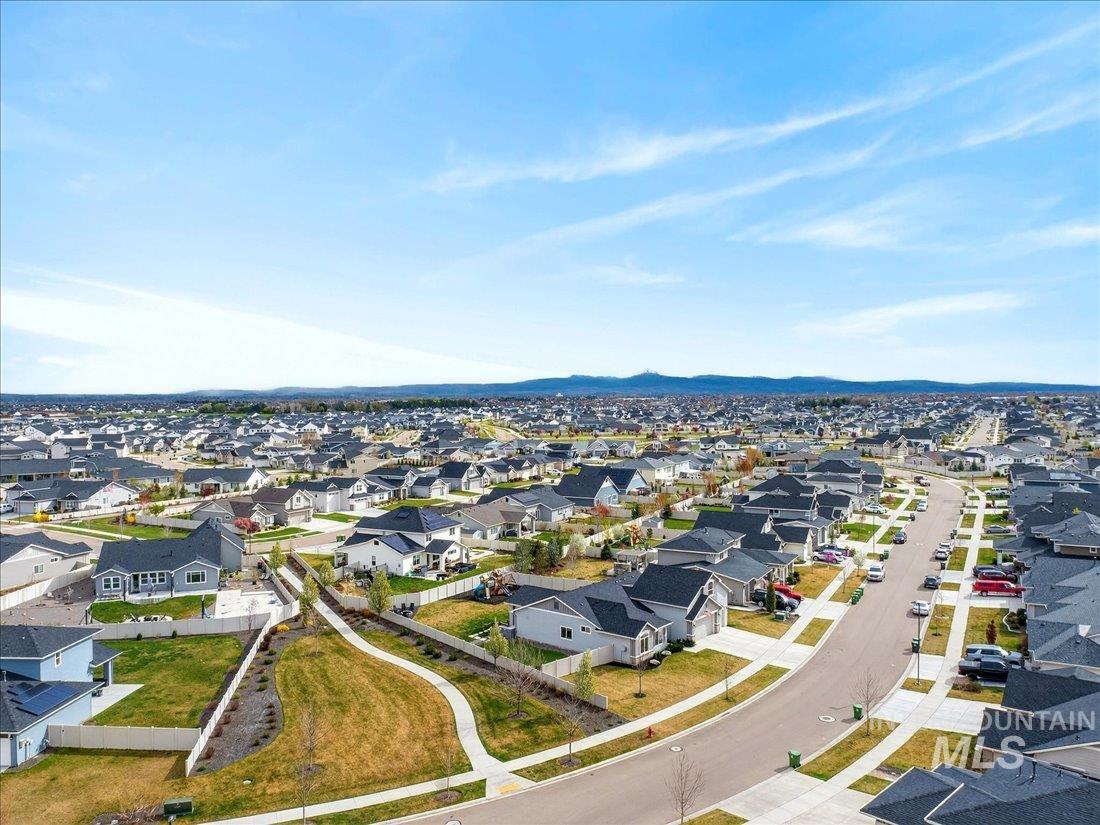 6018 W Milano Drive, Meridian, Idaho 83646, 3 Bedrooms, 2.5 Bathrooms, Residential For Sale, Price $649,900, 98981362