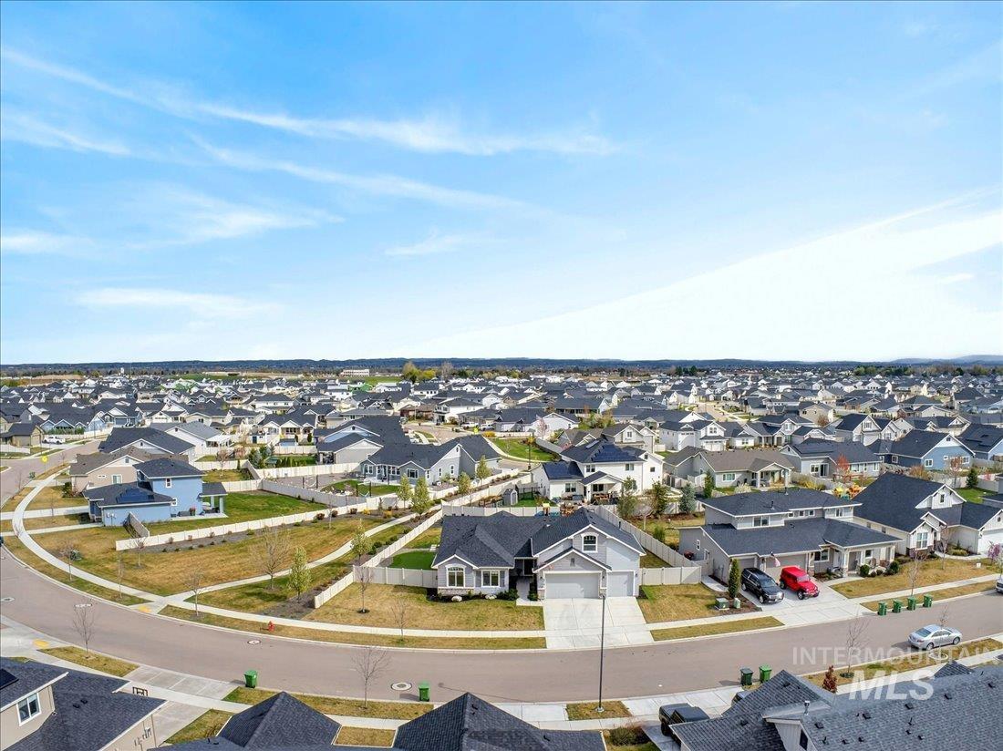 6018 W Milano Drive, Meridian, Idaho 83646, 3 Bedrooms, 2.5 Bathrooms, Residential For Sale, Price $649,900, 98981362