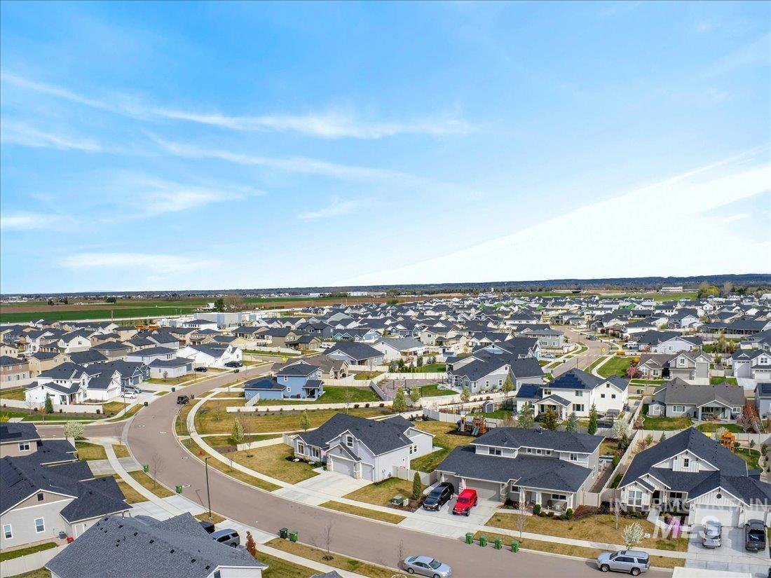 6018 W Milano Drive, Meridian, Idaho 83646, 3 Bedrooms, 2.5 Bathrooms, Residential For Sale, Price $649,900, 98981362